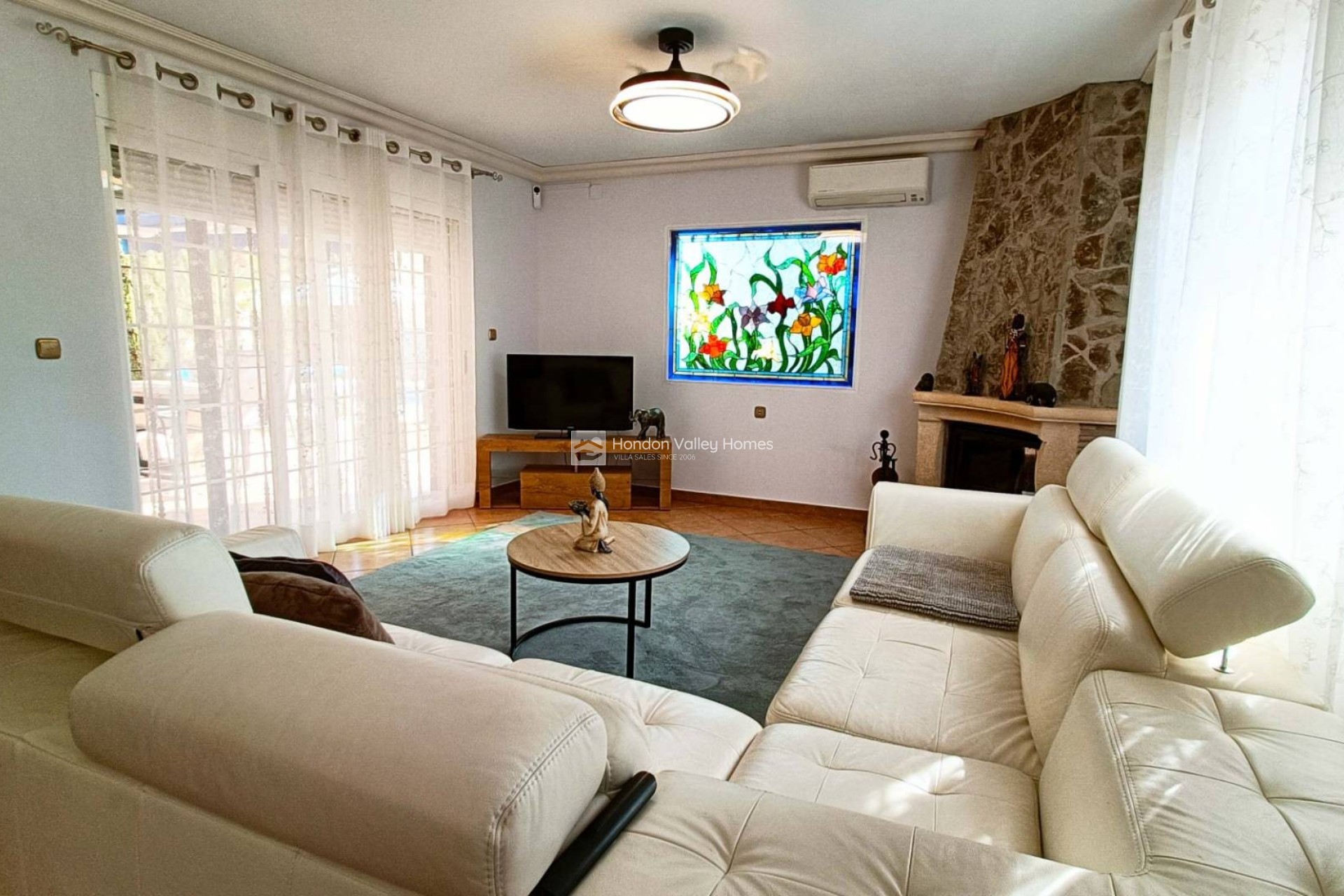 Resale - Villa - HONDON DE LOS FRAILES