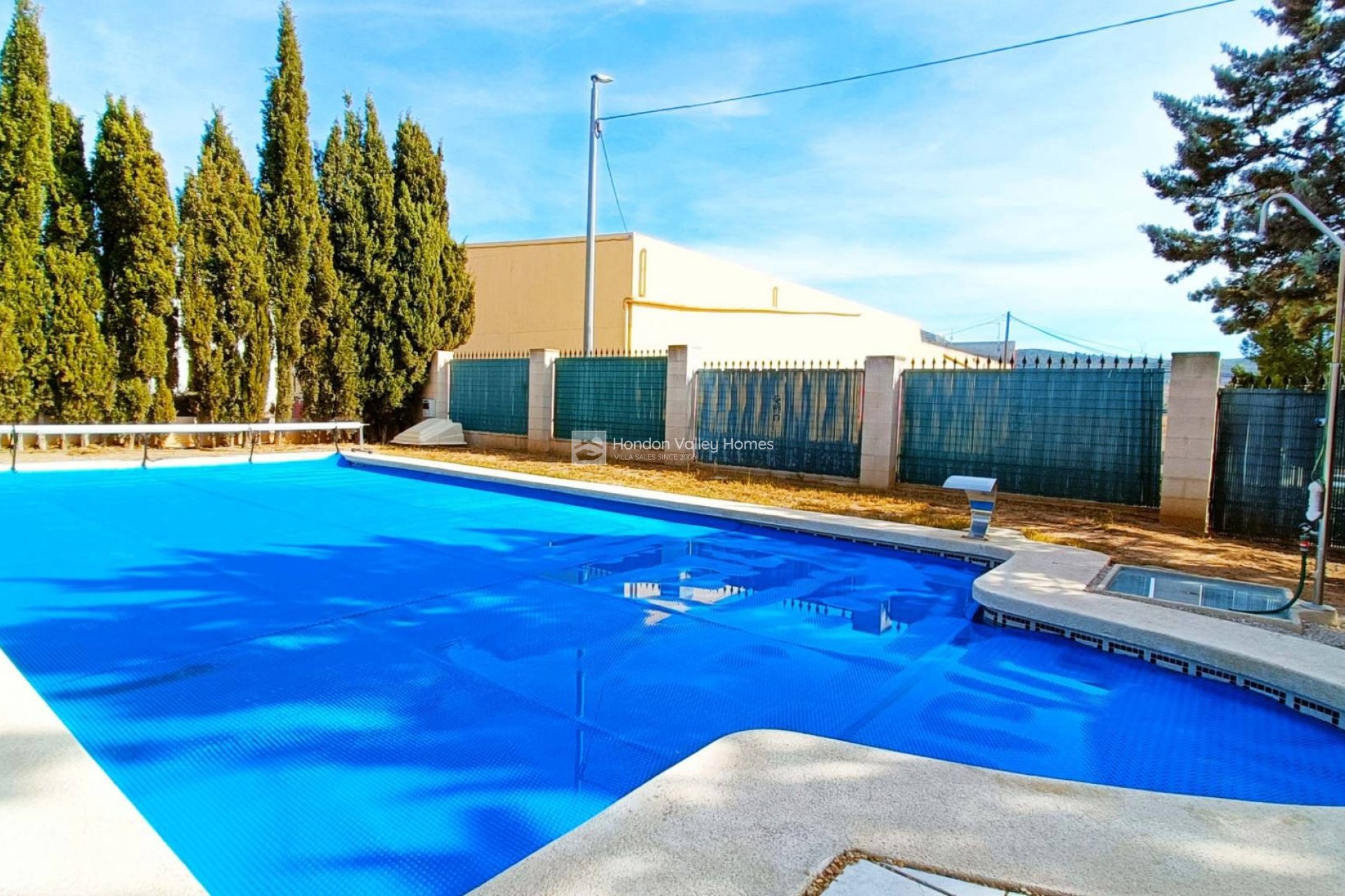 Resale - Villa - HONDON DE LOS FRAILES