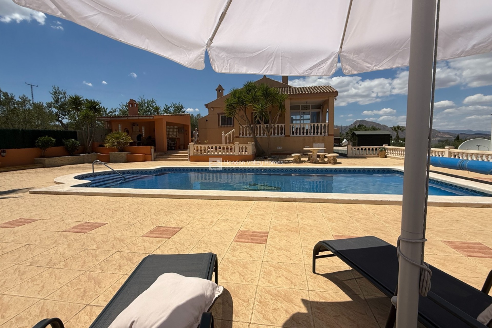 Resale - Villa - Hondón de los Fráiles
