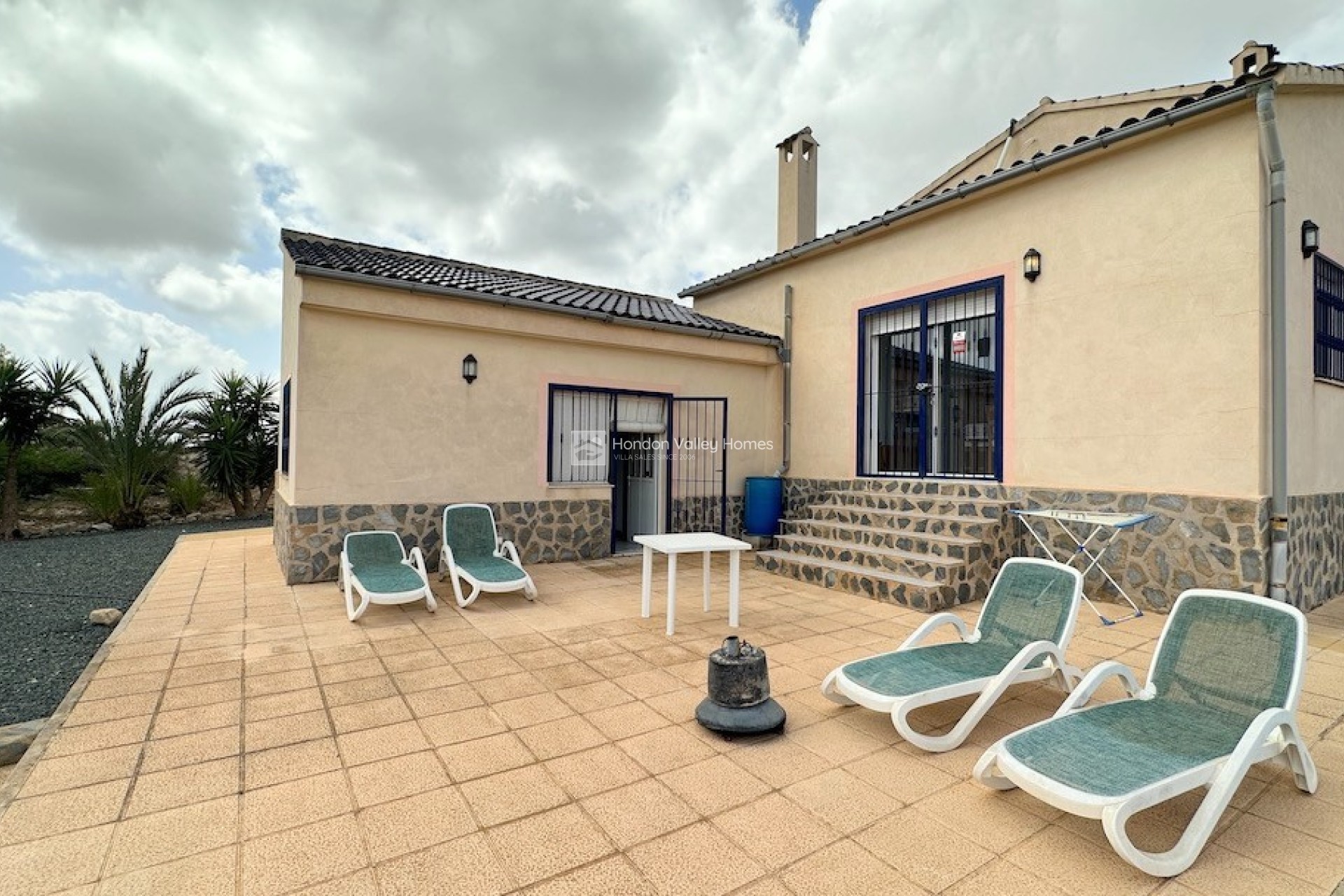 Resale - Villa - HONDON DE LOS FRAILES