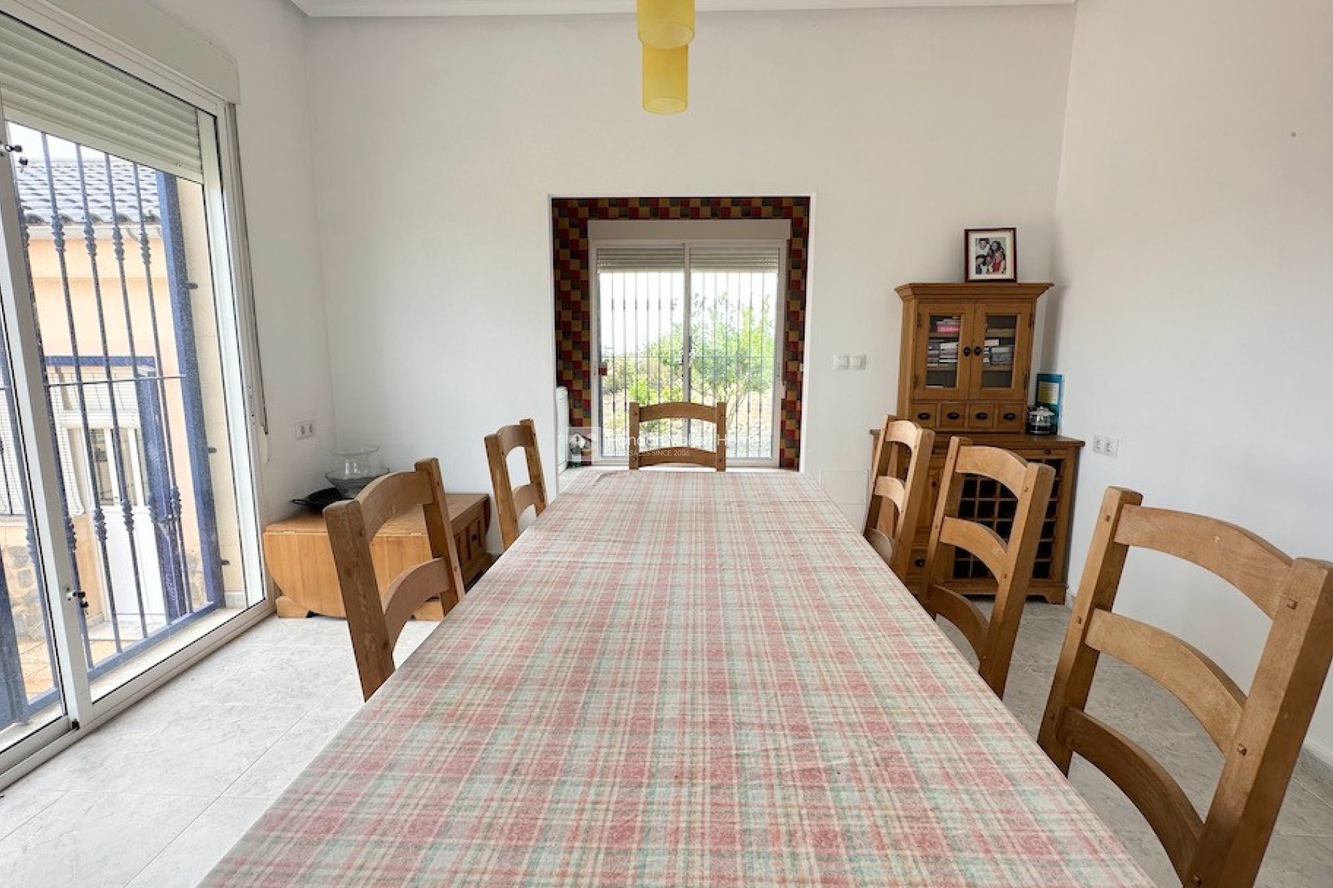 Resale - Villa - HONDON DE LOS FRAILES