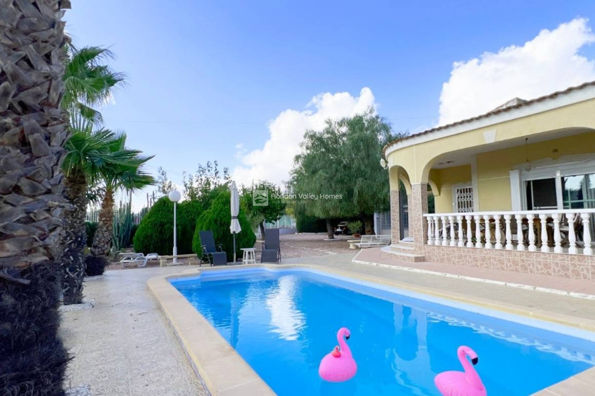 Resale - Villa - HONDON DE LOS FRAILES