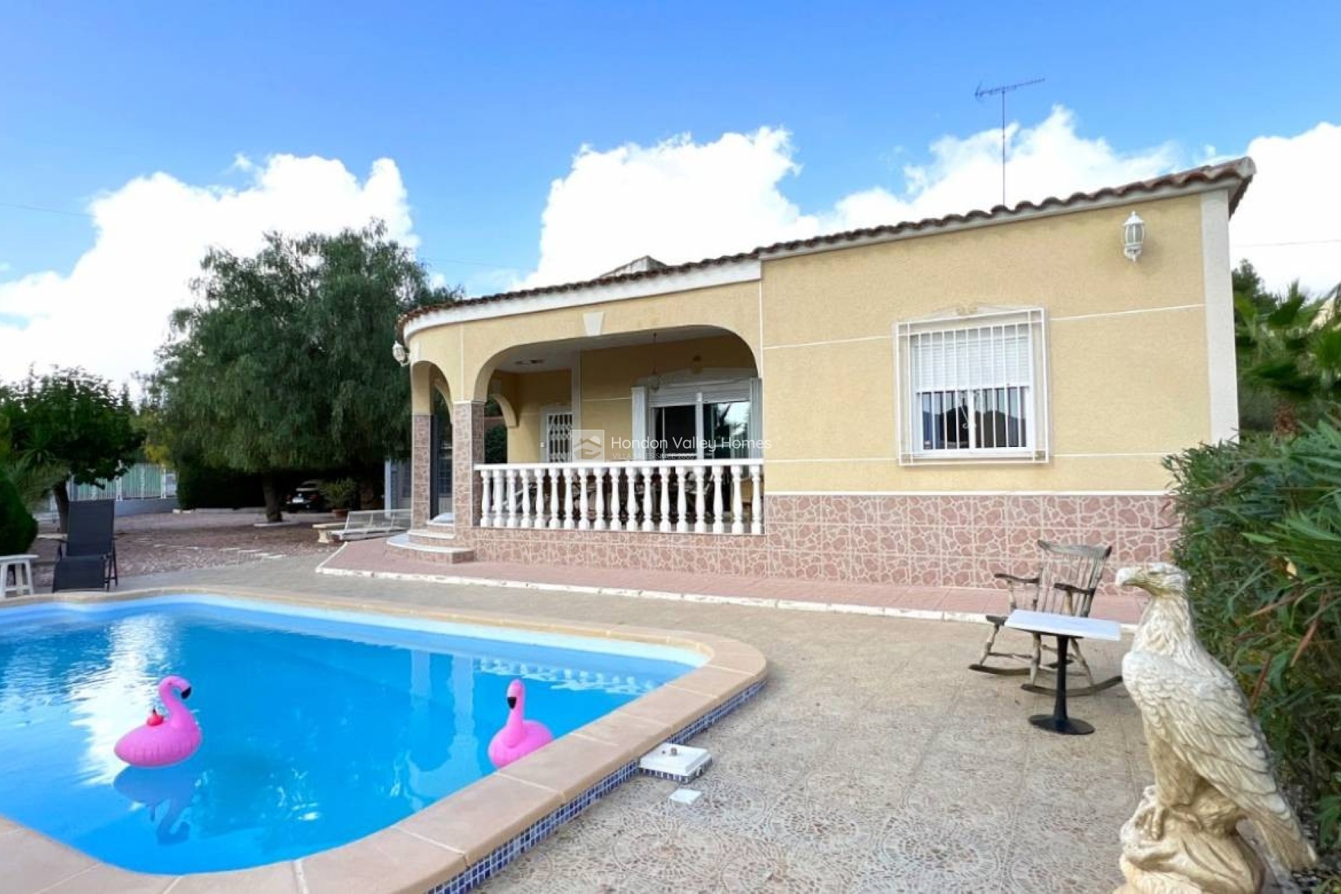 Resale - Villa - HONDON DE LOS FRAILES