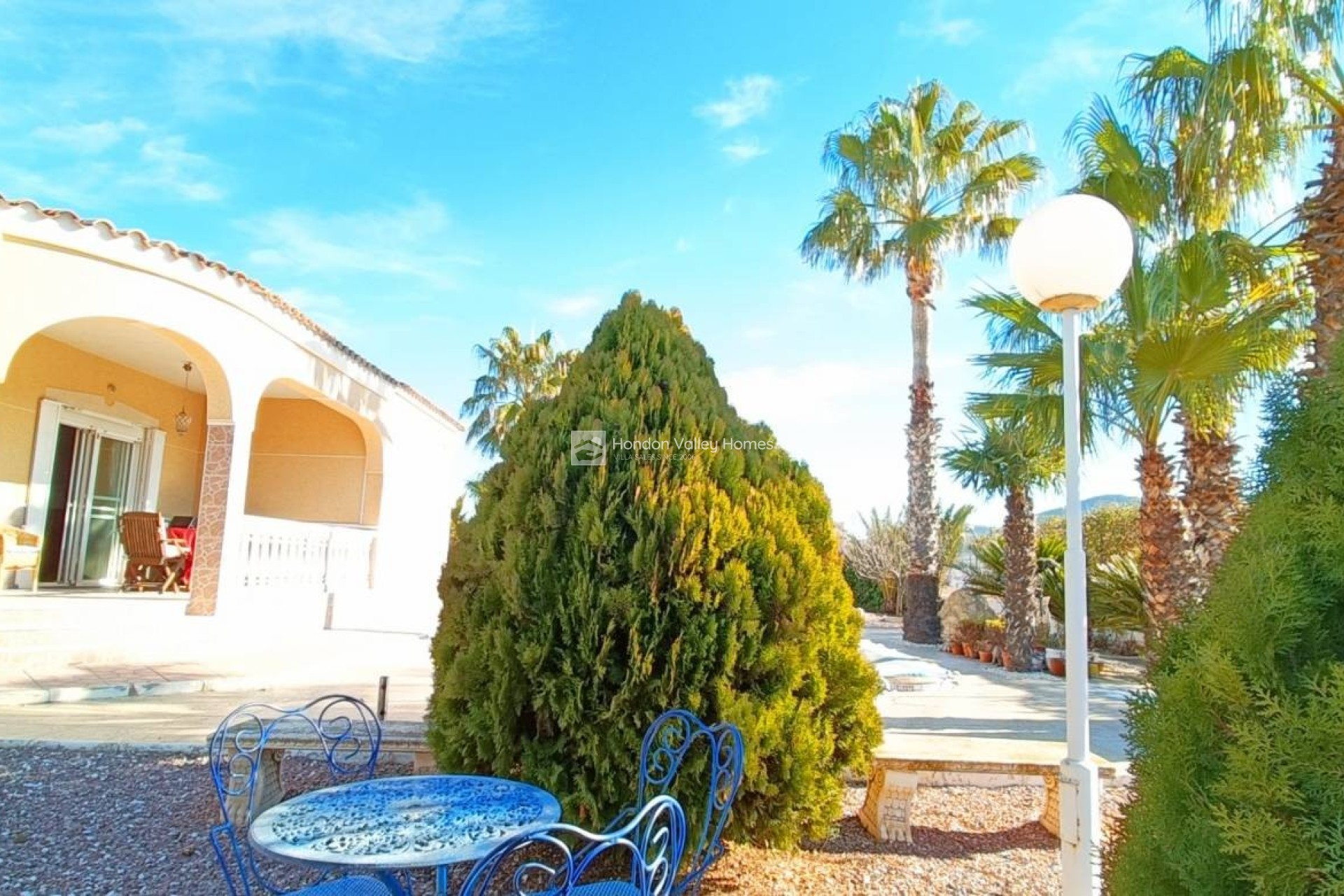 Resale - Villa - HONDON DE LOS FRAILES