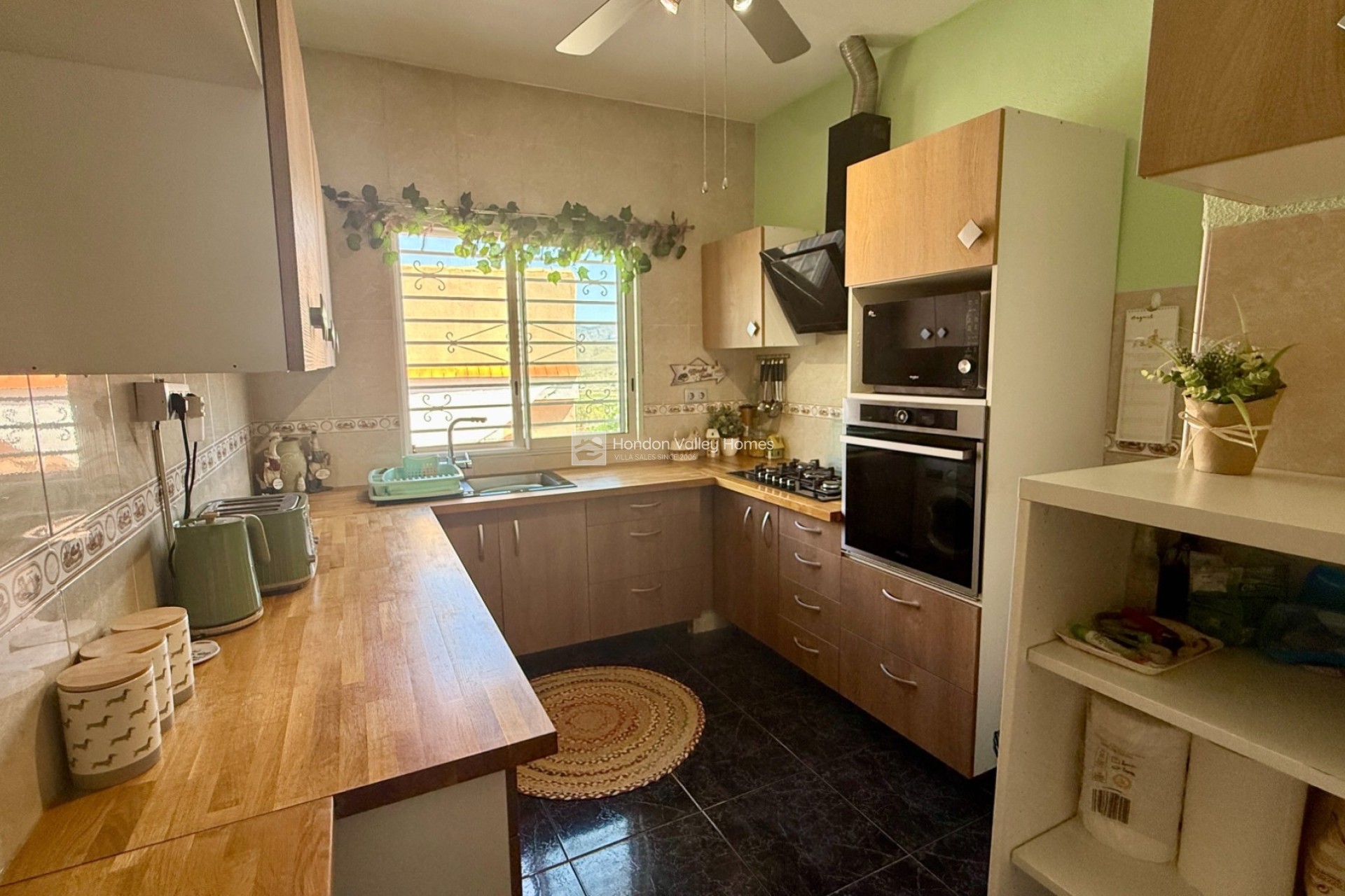 Resale - Villa - Hondón de los Fráiles