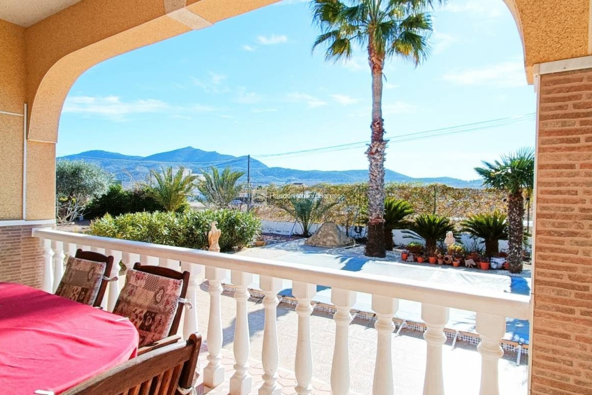 Resale - Villa - HONDON DE LOS FRAILES