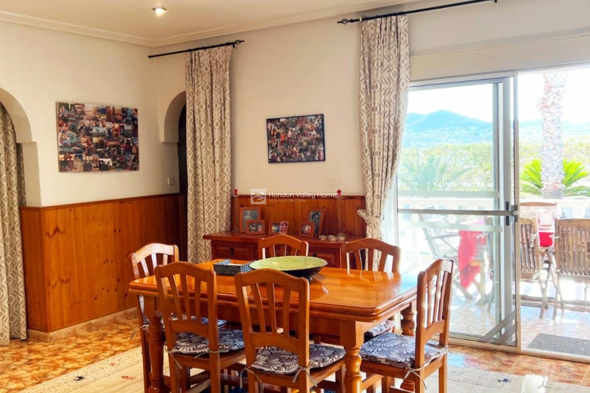 Resale - Villa - HONDON DE LOS FRAILES