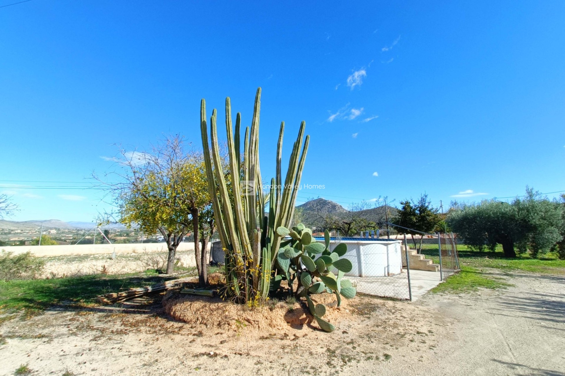 Resale - Villa - Hondón de los Fráiles