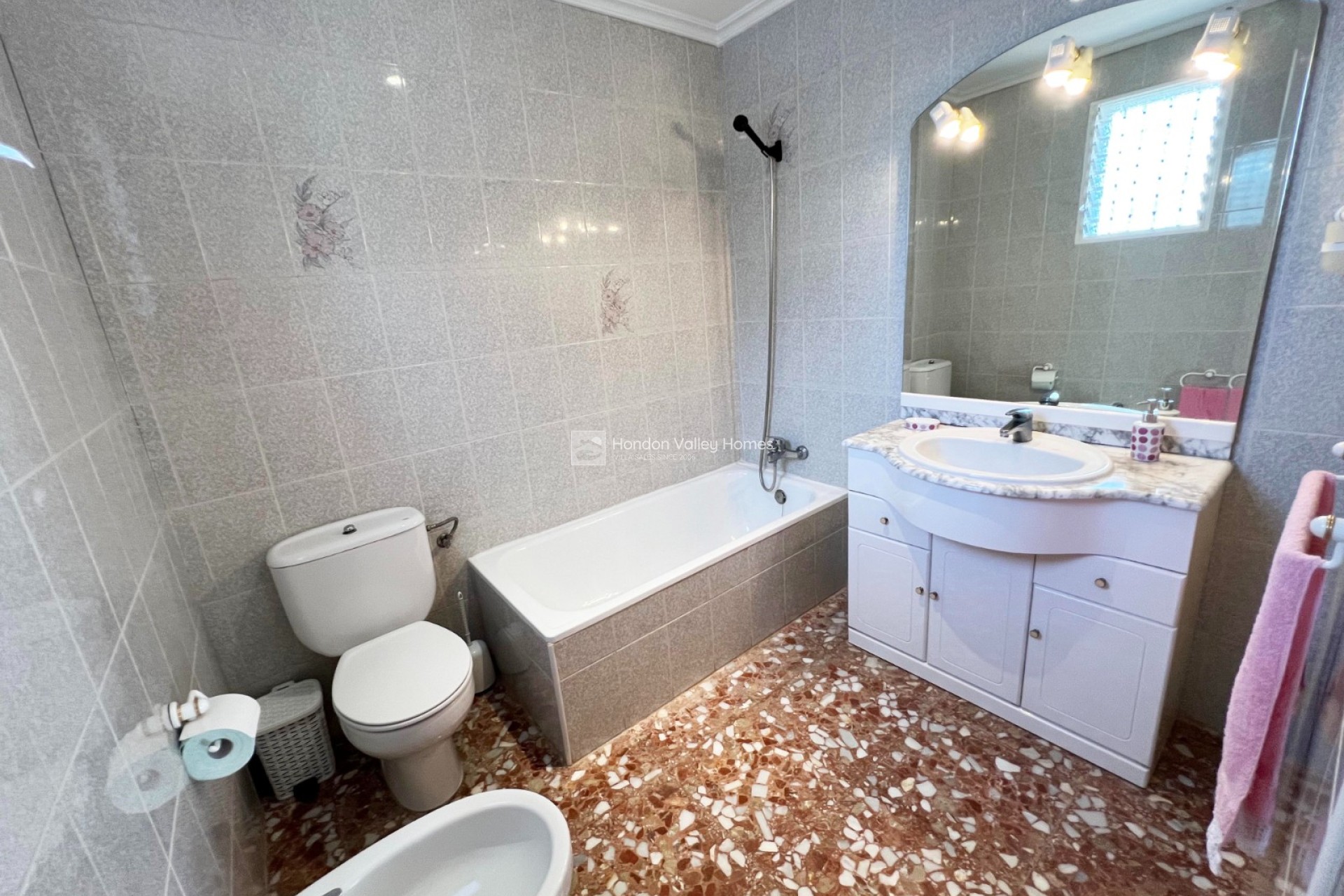 Resale - Villa - Hondón de los Fráiles