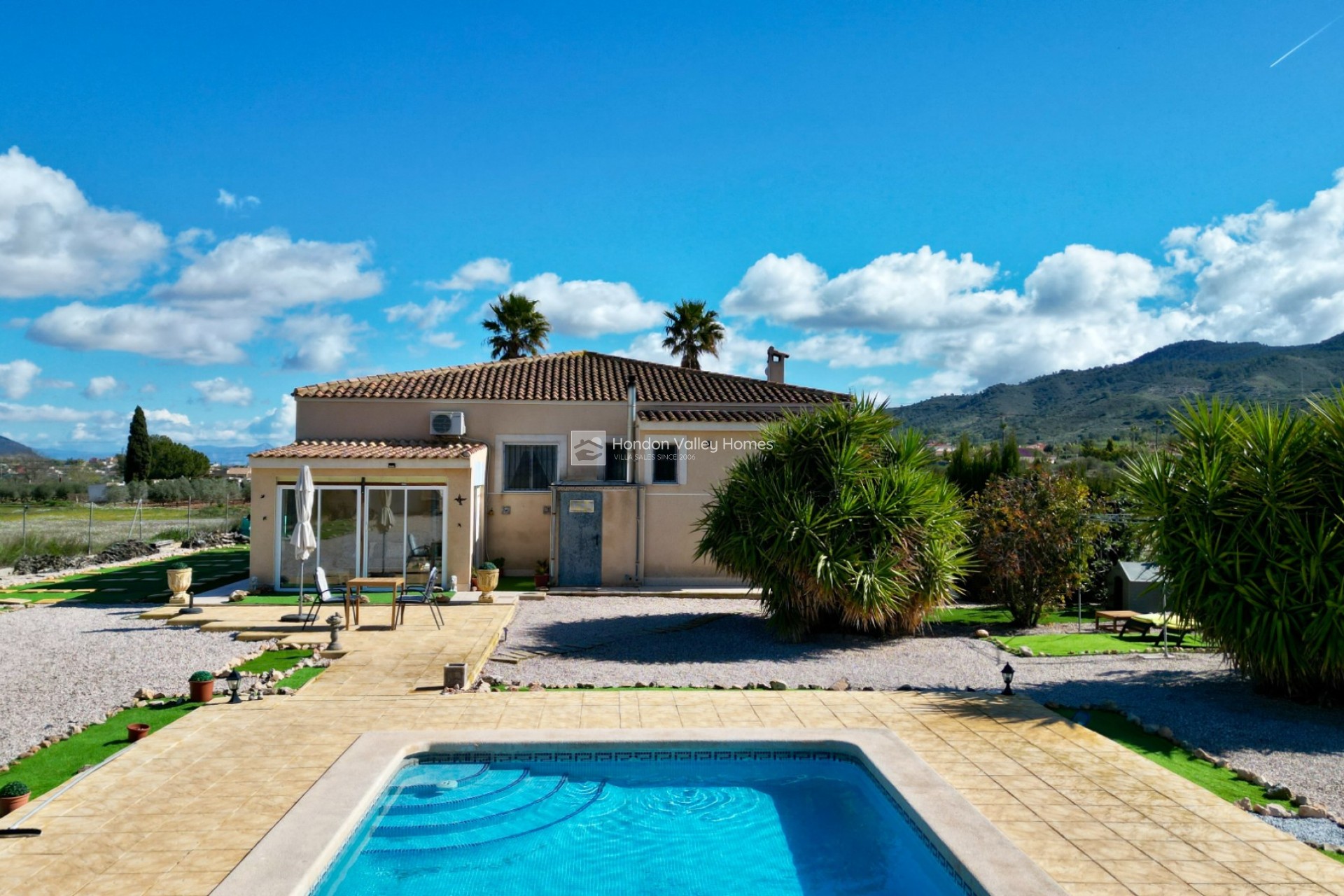 Resale - Villa - Hondón de los Fráiles