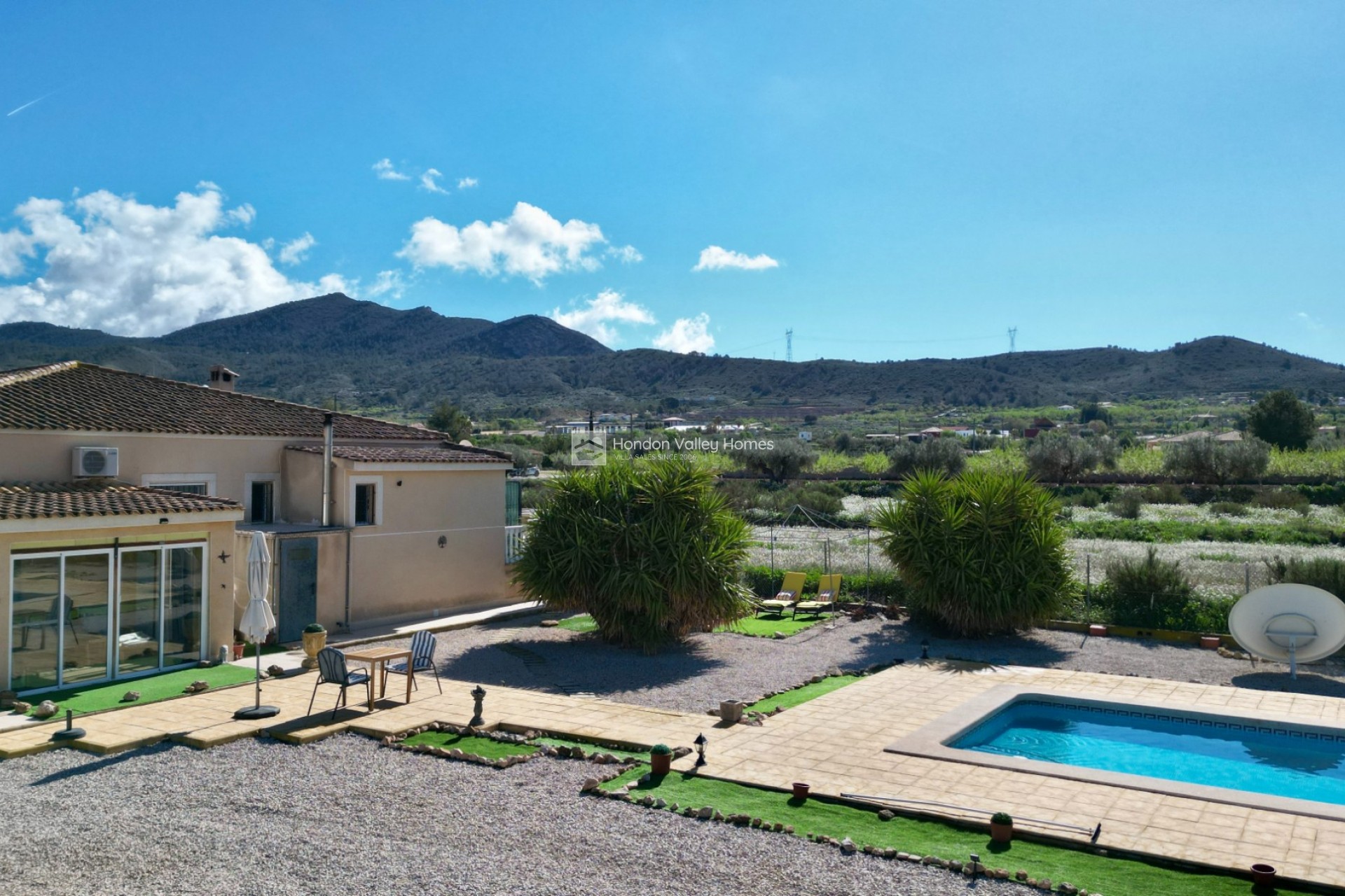 Resale - Villa - Hondón de los Fráiles