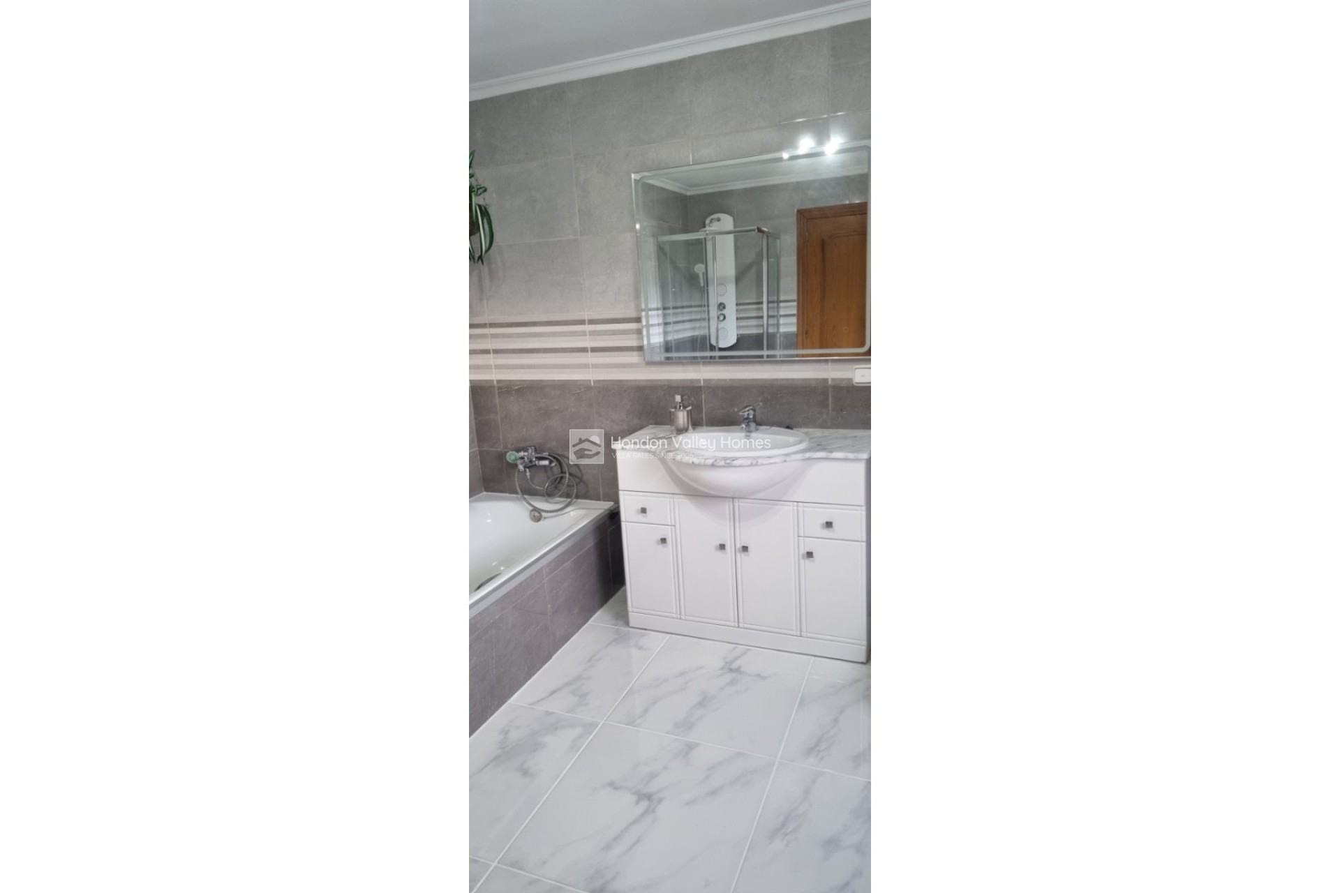 Resale - Villa - Hondón de los Fráiles