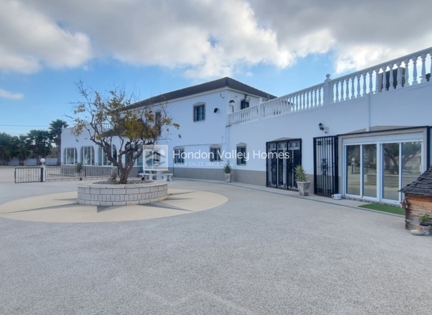 Resale - Villa - Hondón de los Fráiles