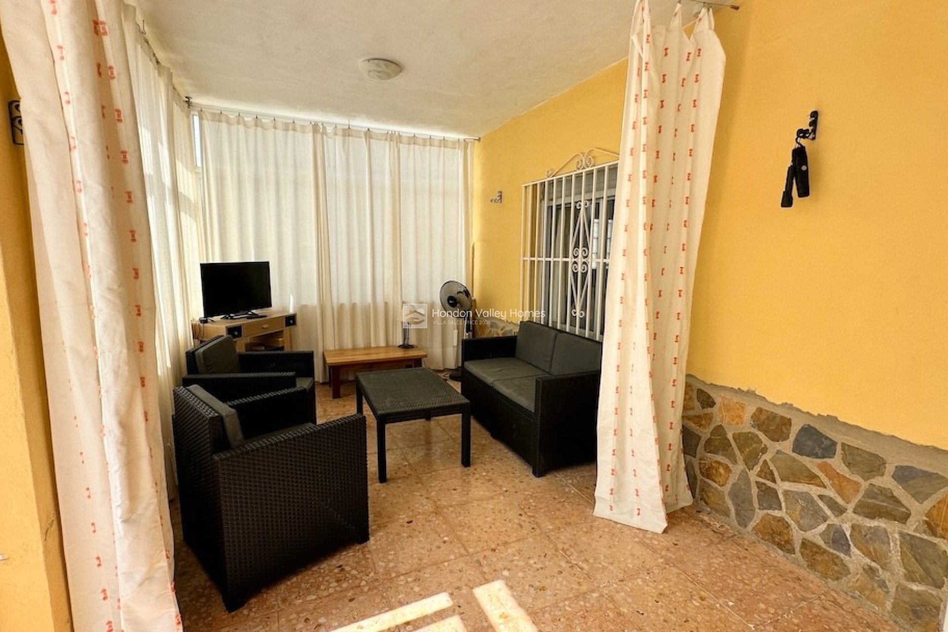 Resale - Villa - HONDON DE LOS FRAILES