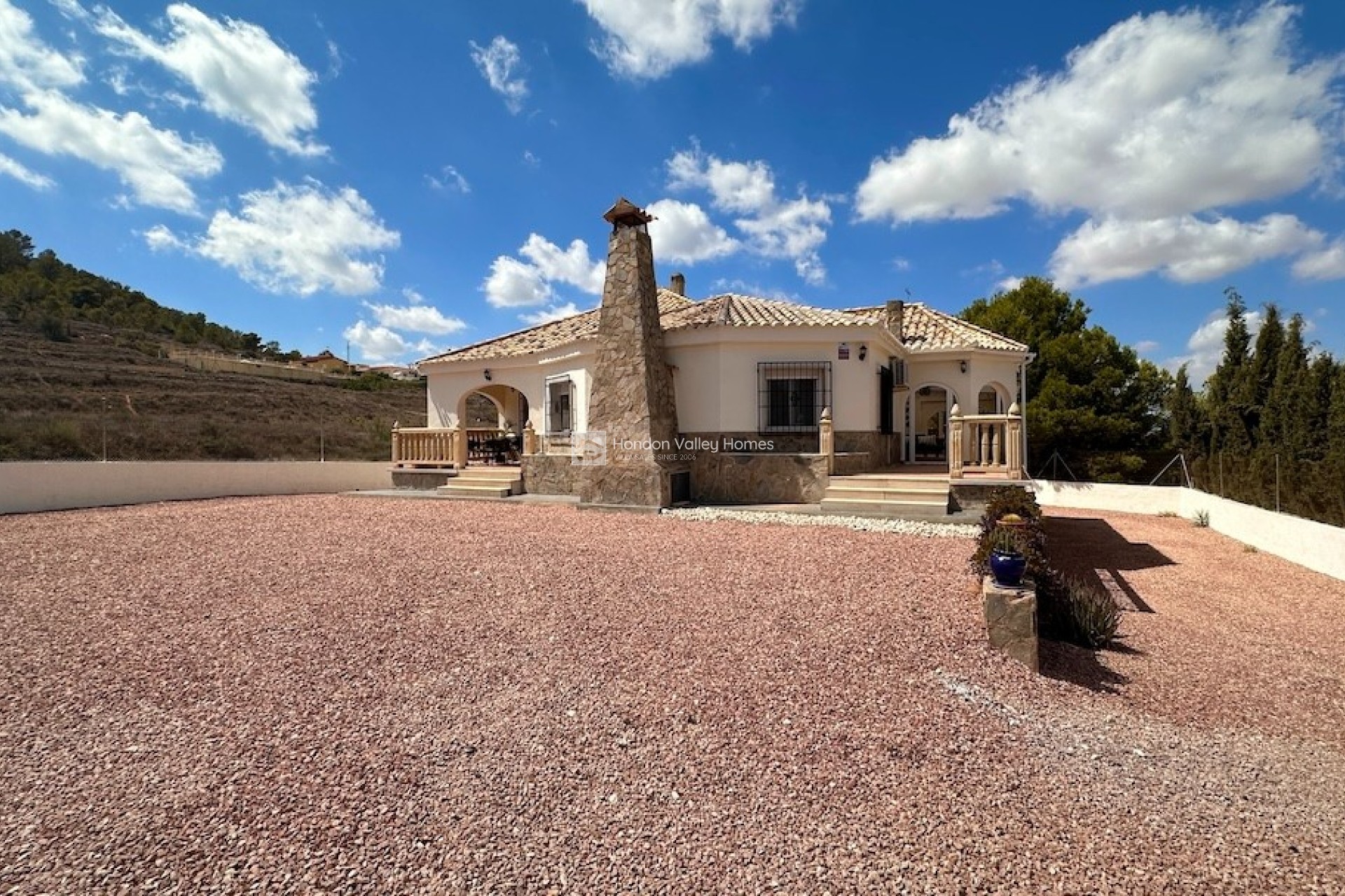 Resale - Villa - HONDON DE LOS FRAILES