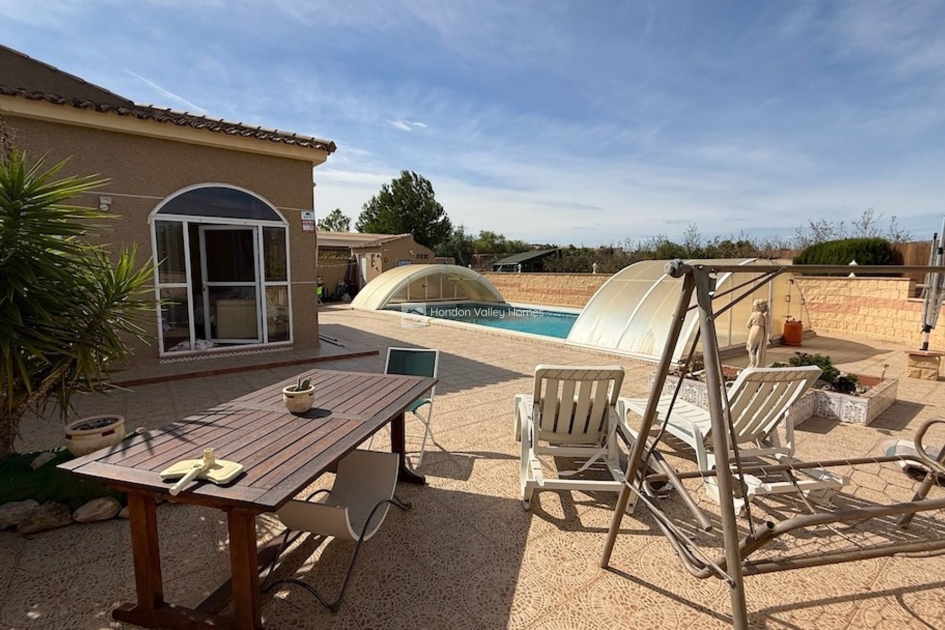 Resale - Villa - HONDON DE LOS FRAILES