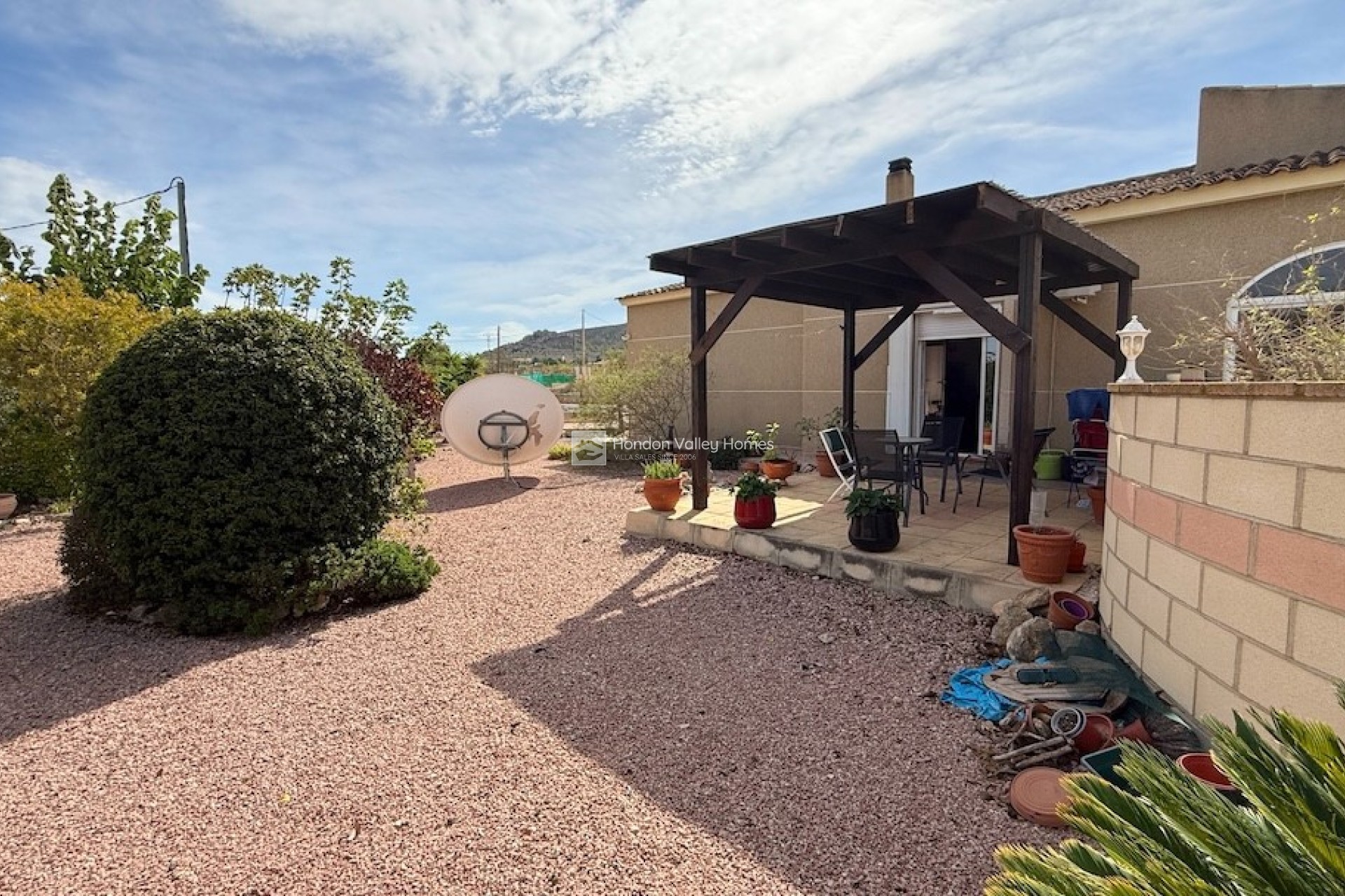 Resale - Villa - HONDON DE LOS FRAILES