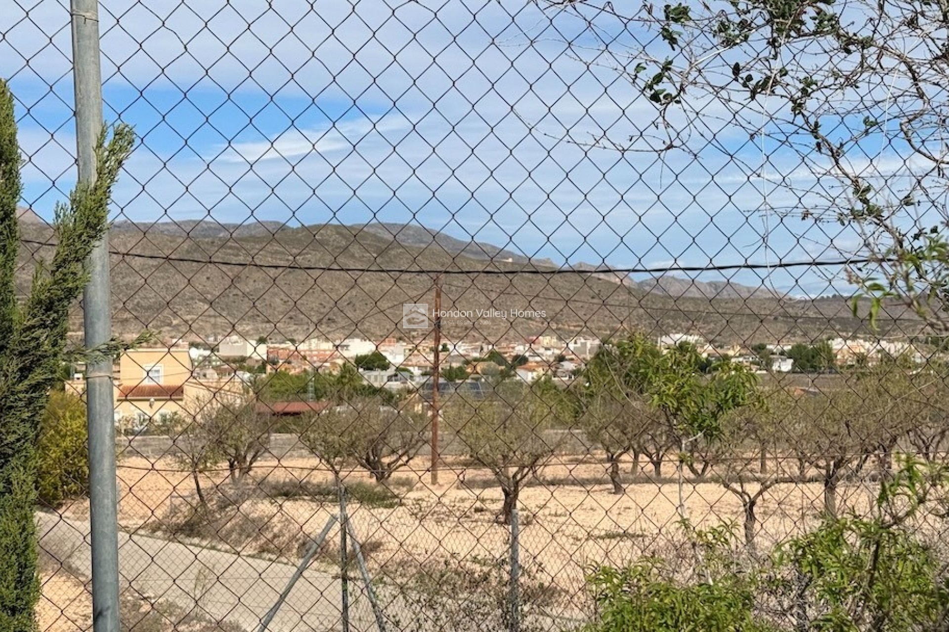 Resale - Villa - HONDON DE LOS FRAILES