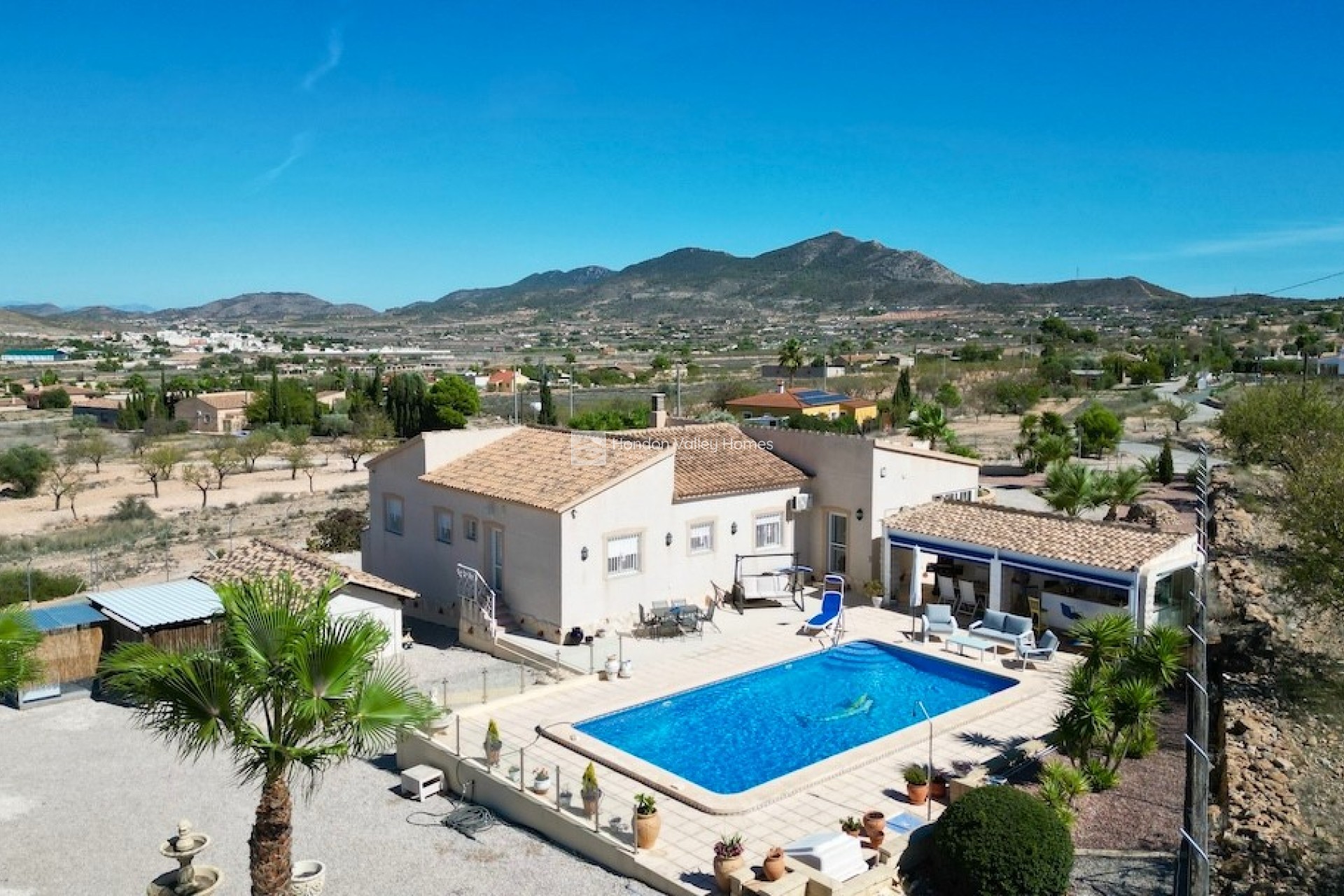 Resale - Villa - HONDON DE LOS FRAILES