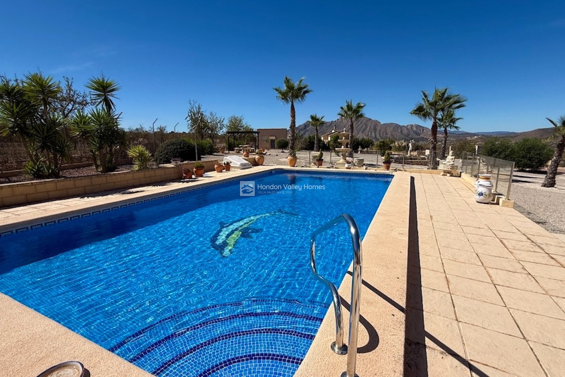 Resale - Villa - HONDON DE LOS FRAILES