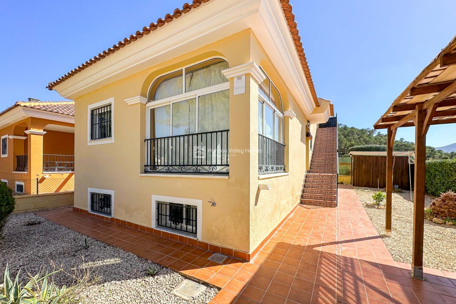 Resale - Villa - LA ROMANA