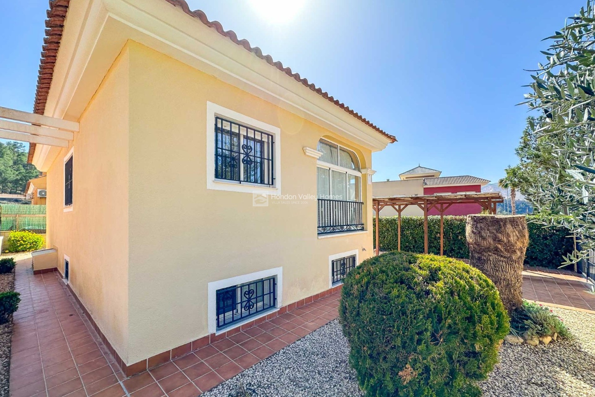 Resale - Villa - LA ROMANA