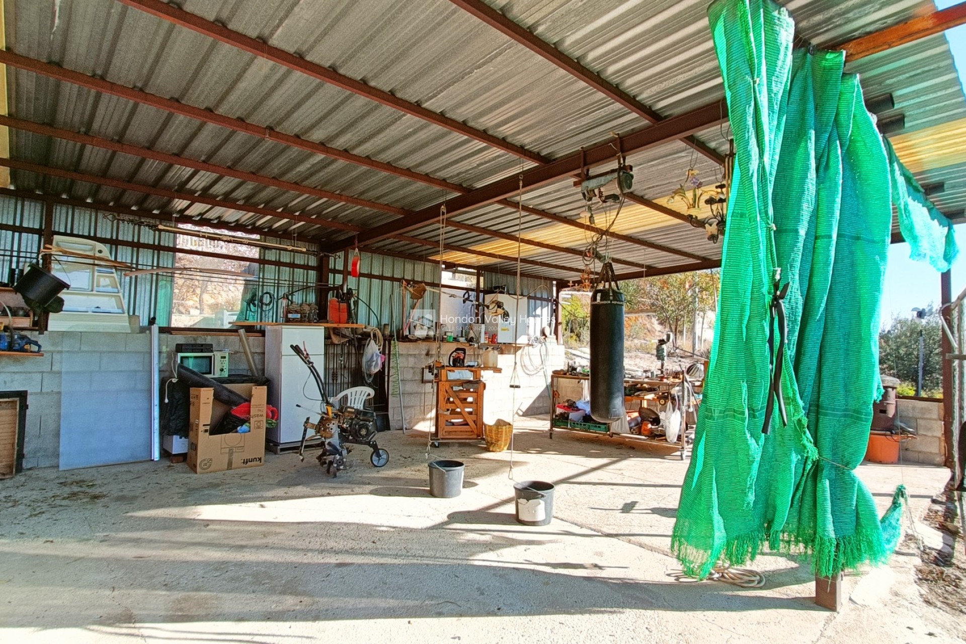 Resale - Villa - La Romana