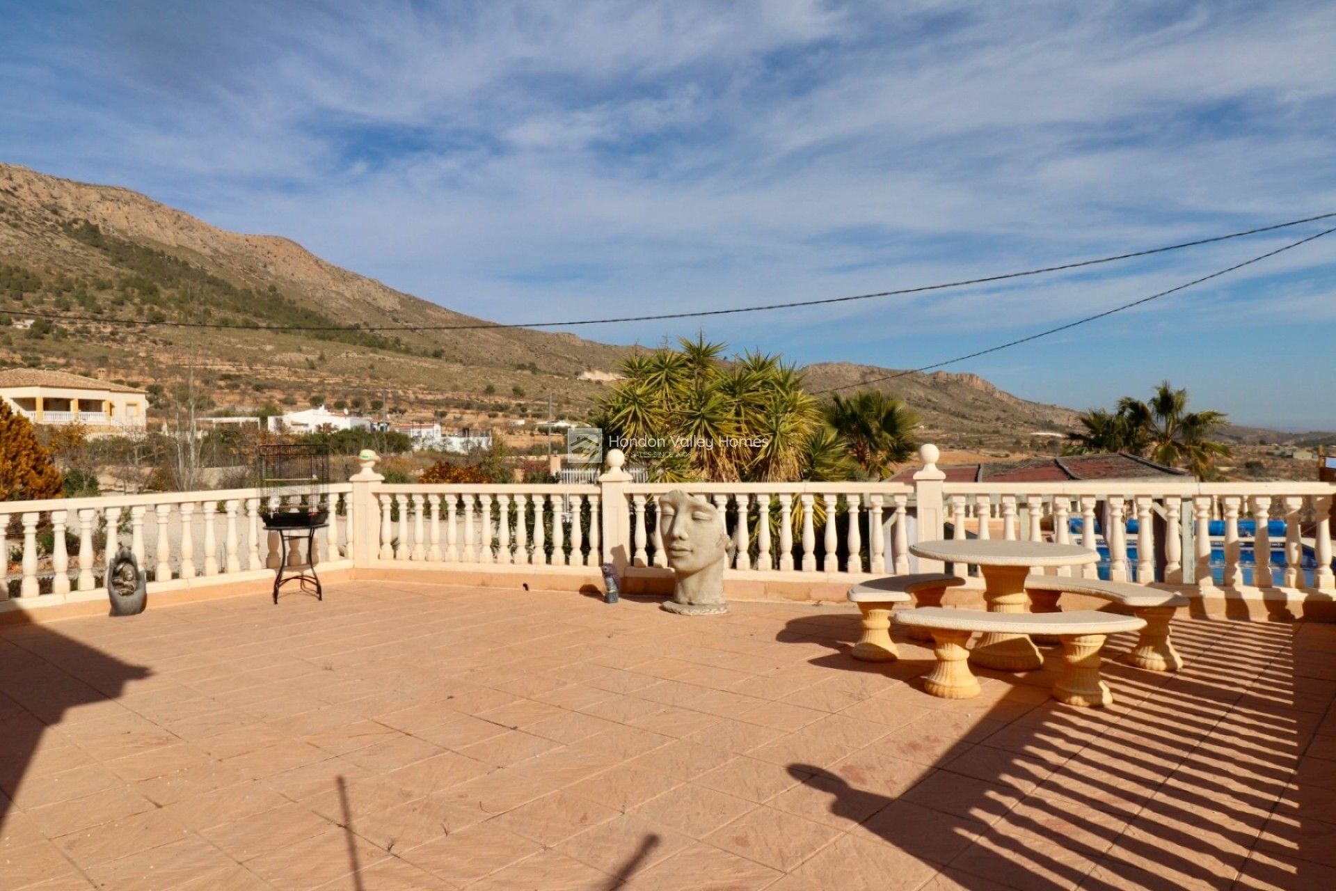 Resale - Villa - La Romana