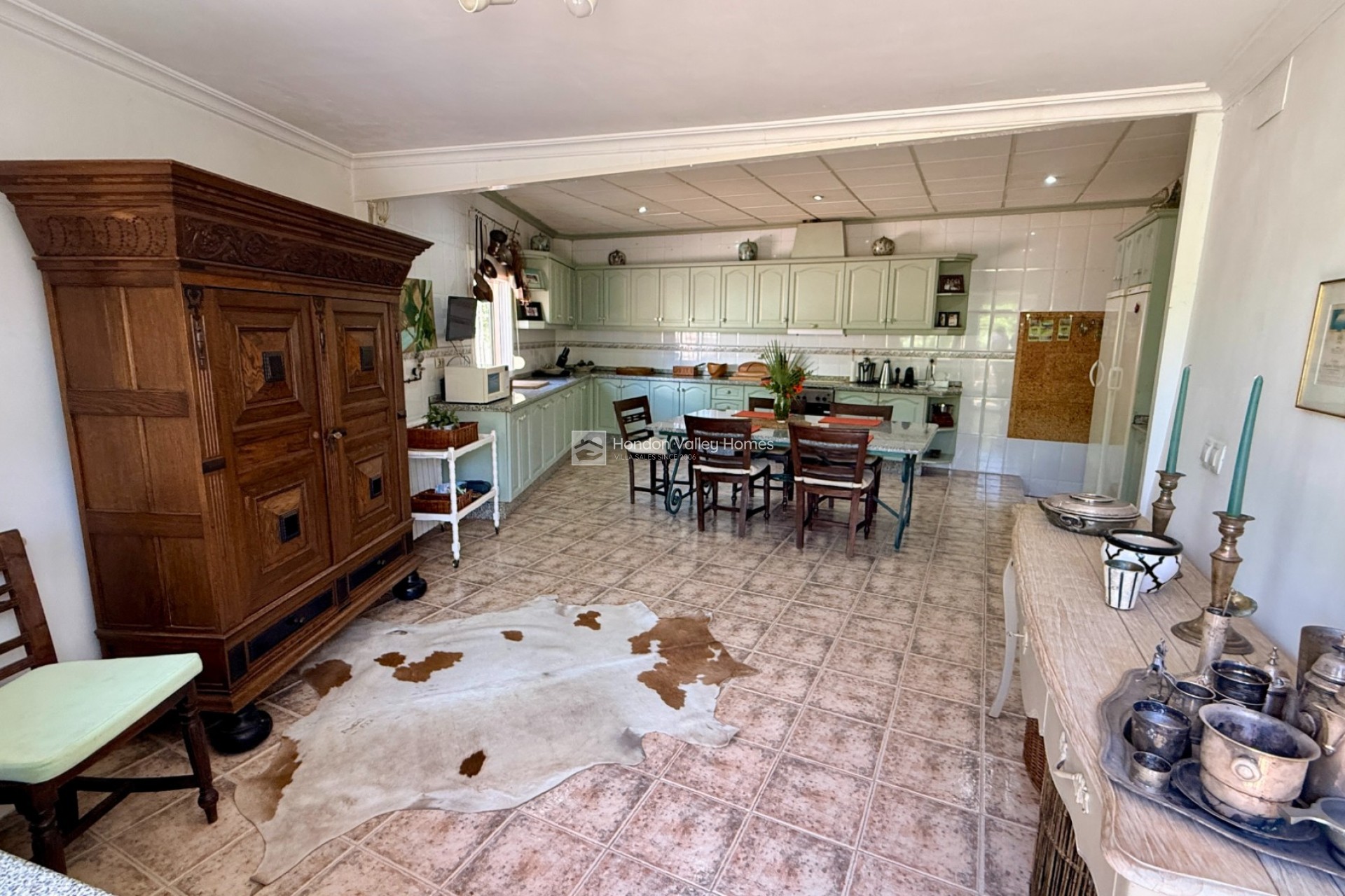 Resale - Villa - La Romana