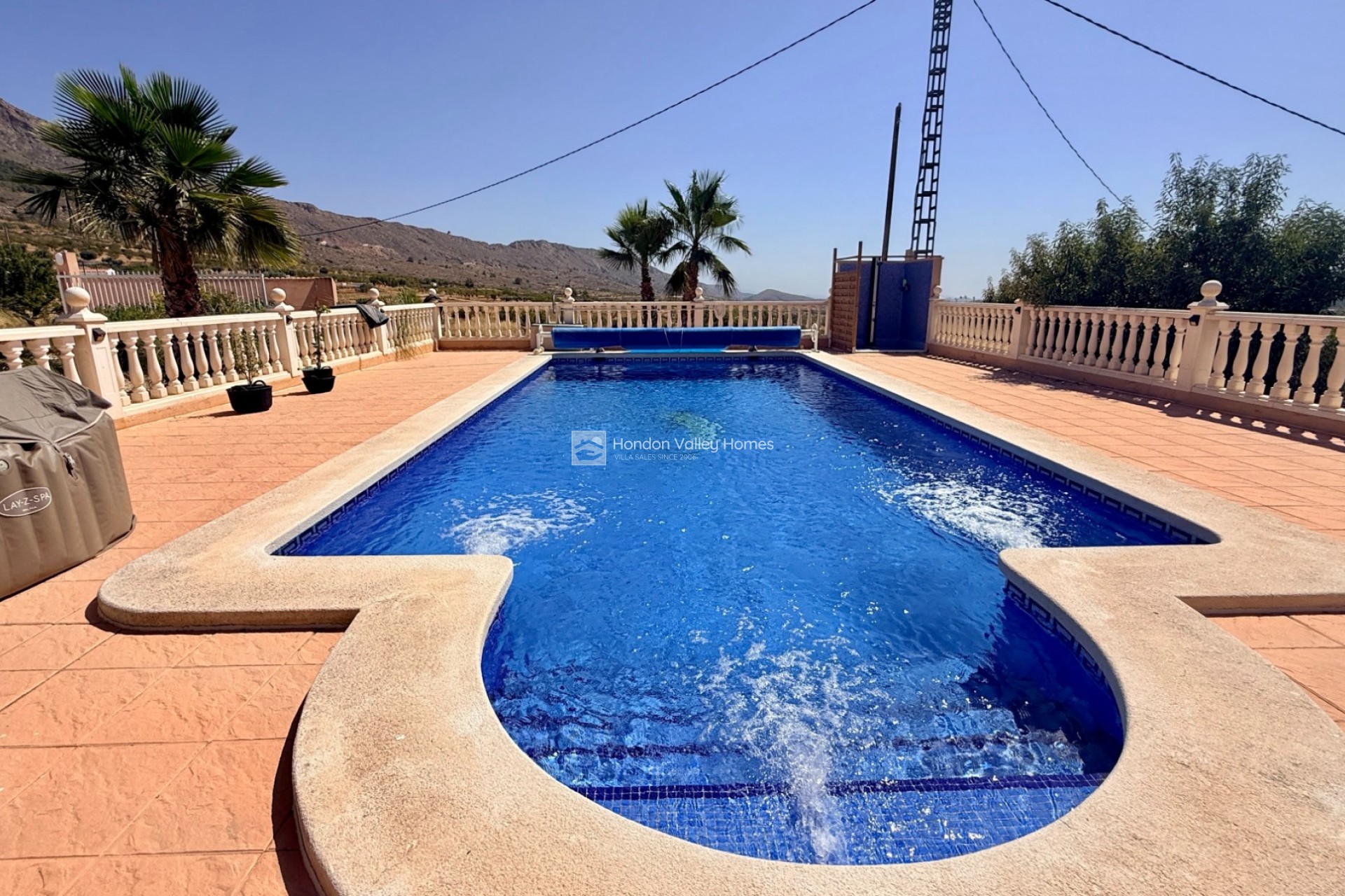 Resale - Villa - La Romana