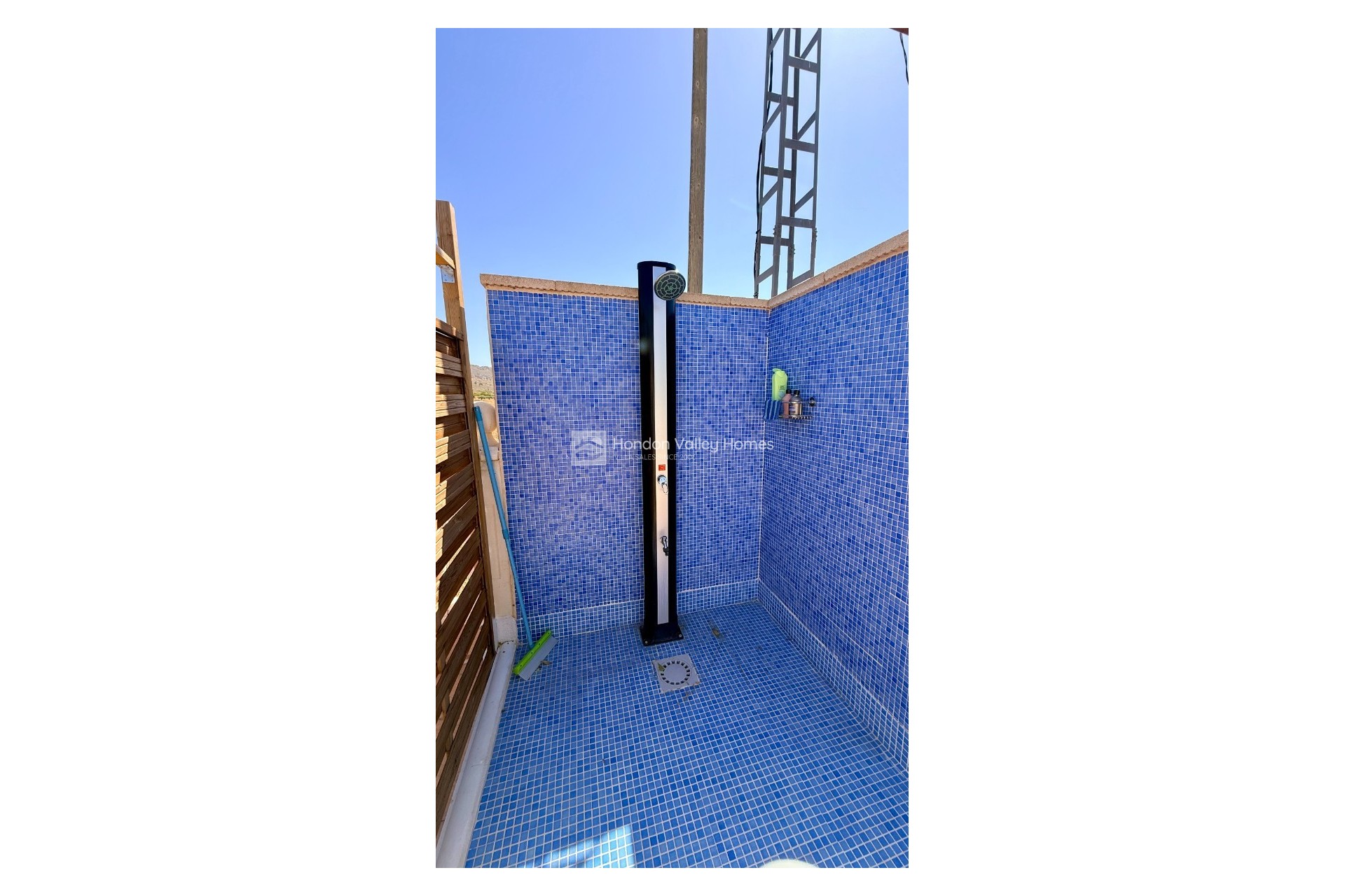 Resale - Villa - La Romana