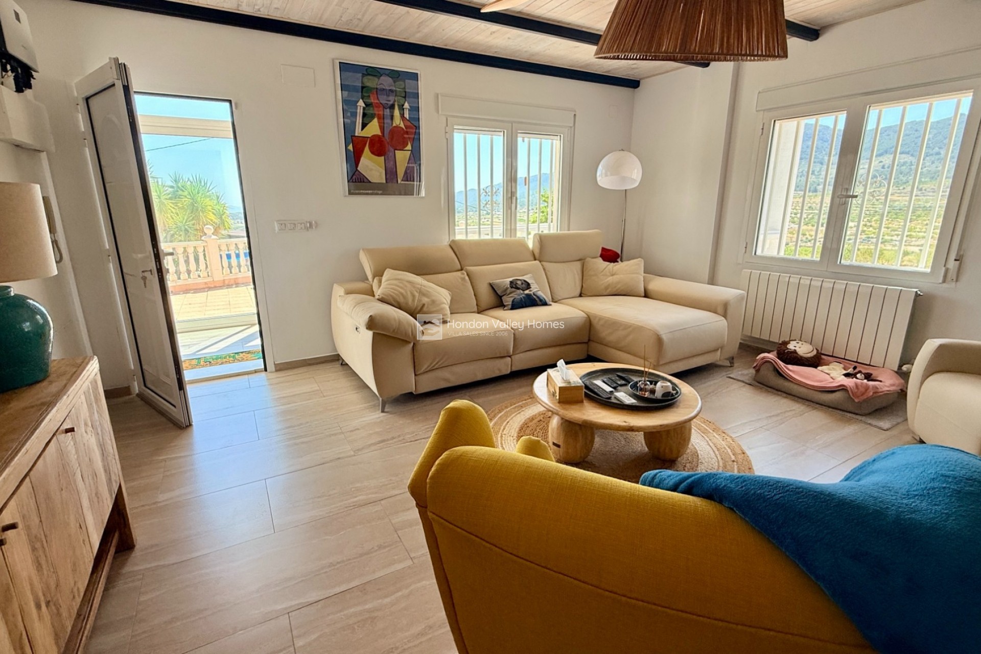 Resale - Villa - La Romana