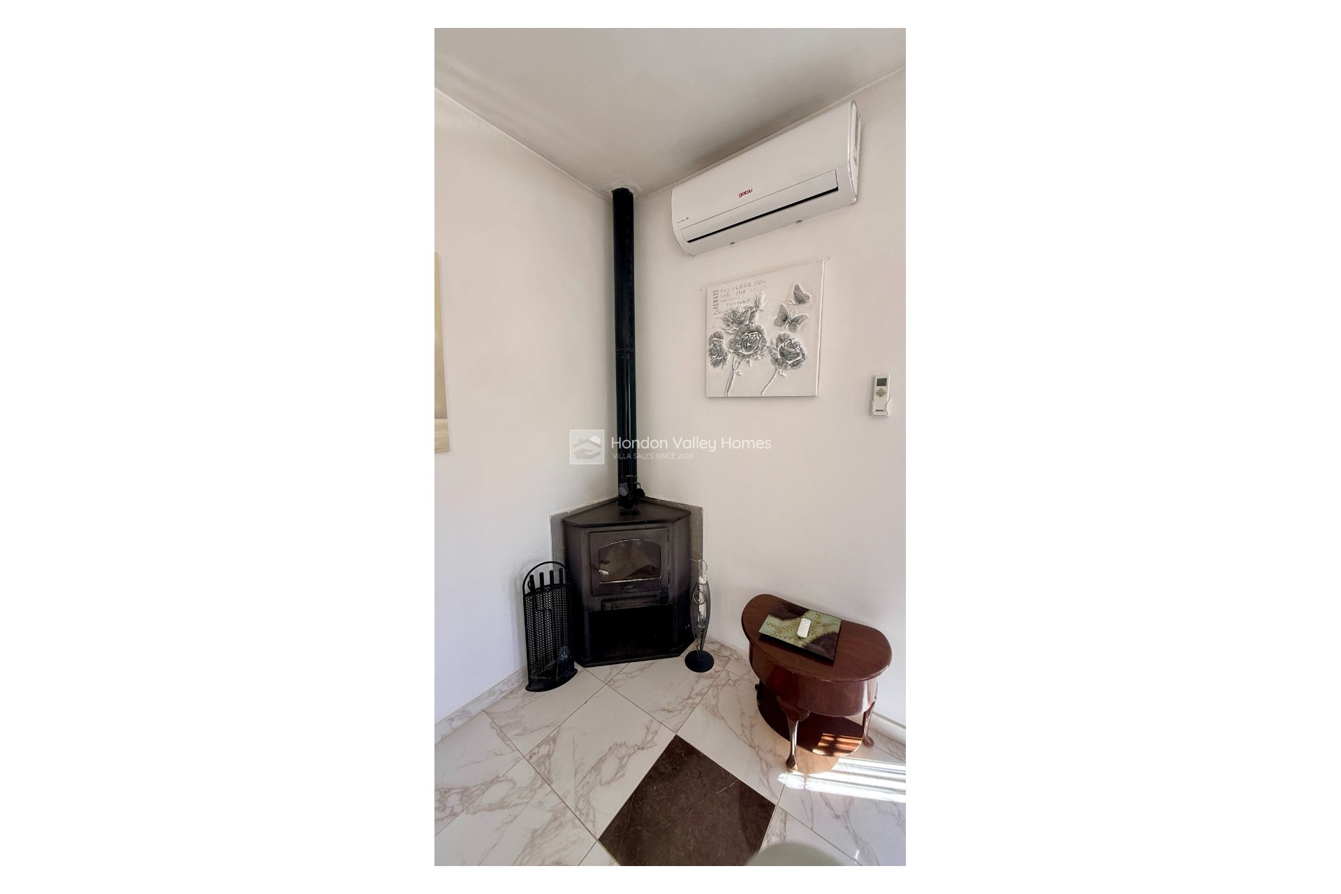 Resale - Villa - La Romana