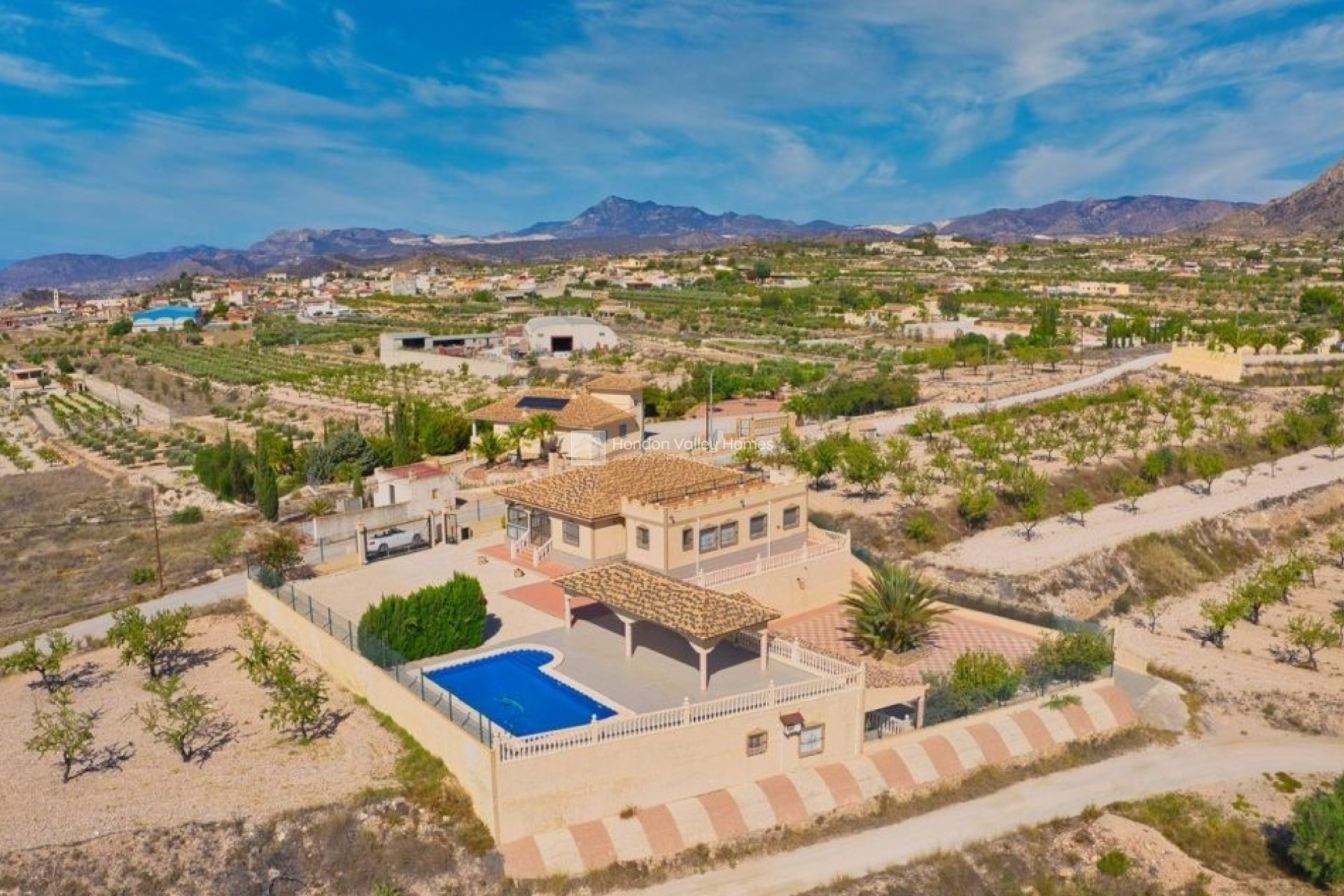 Resale - Villa - Macisvenda