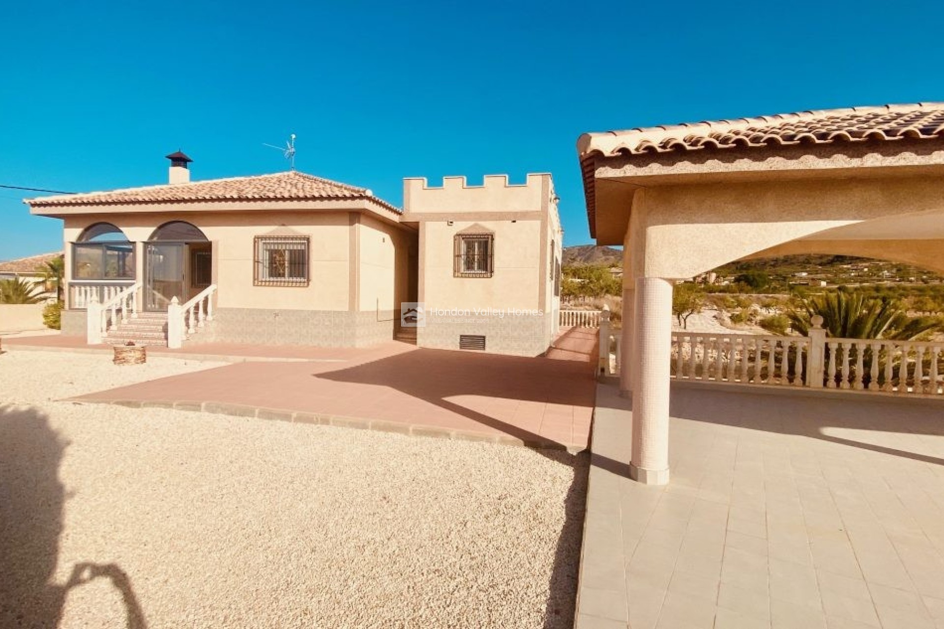 Resale - Villa - Macisvenda