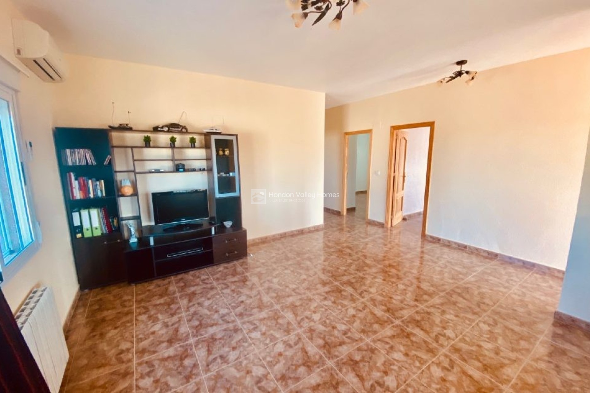 Resale - Villa - Macisvenda