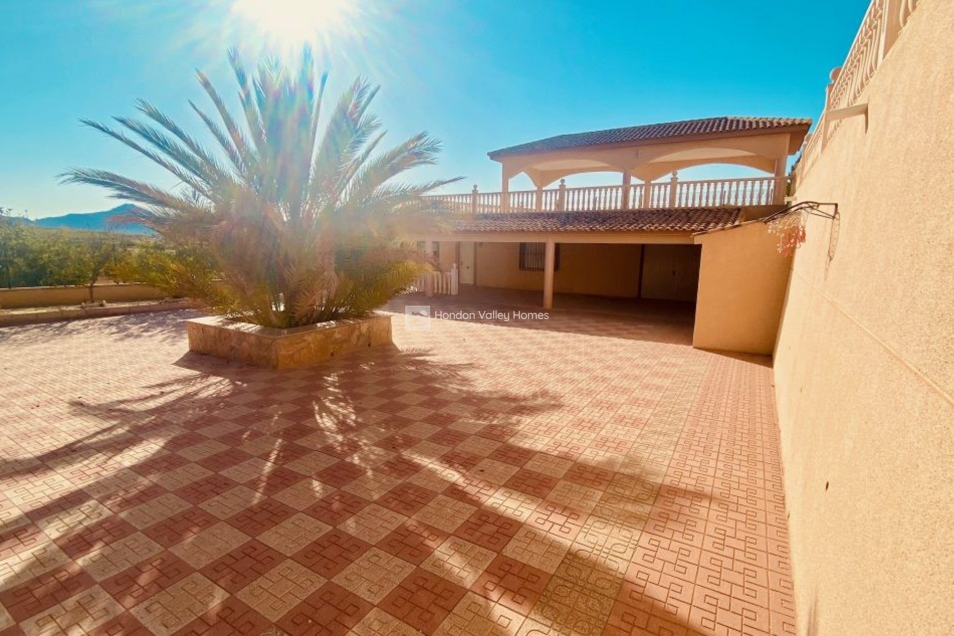 Resale - Villa - Macisvenda
