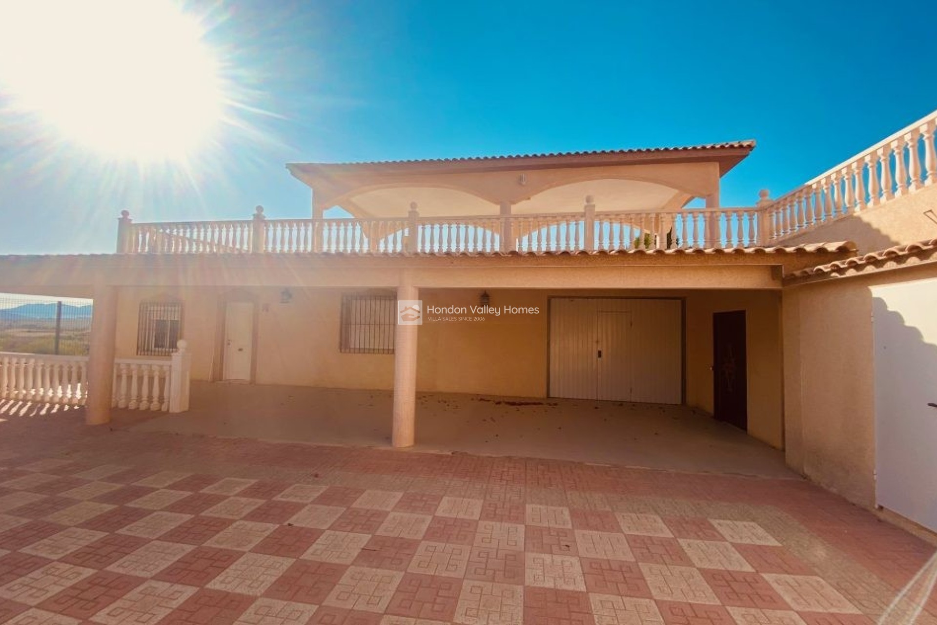 Resale - Villa - Macisvenda