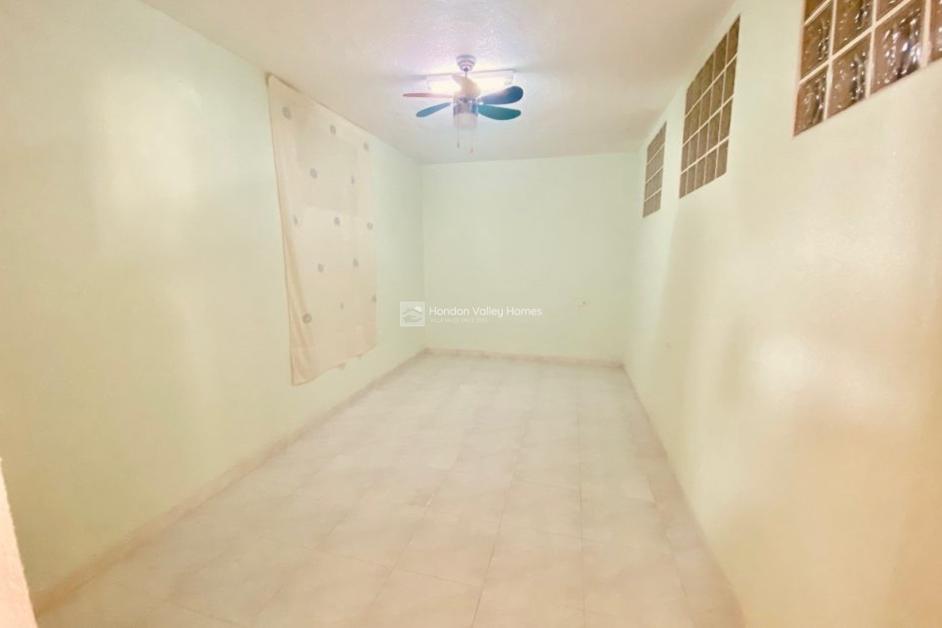 Resale - Villa - Macisvenda