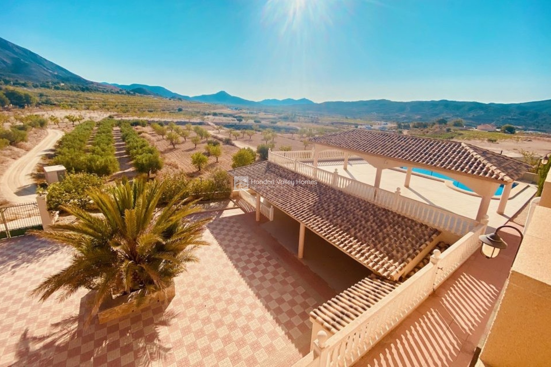 Resale - Villa - Macisvenda