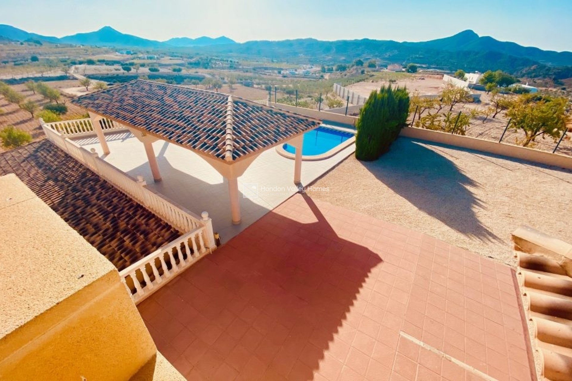 Resale - Villa - Macisvenda