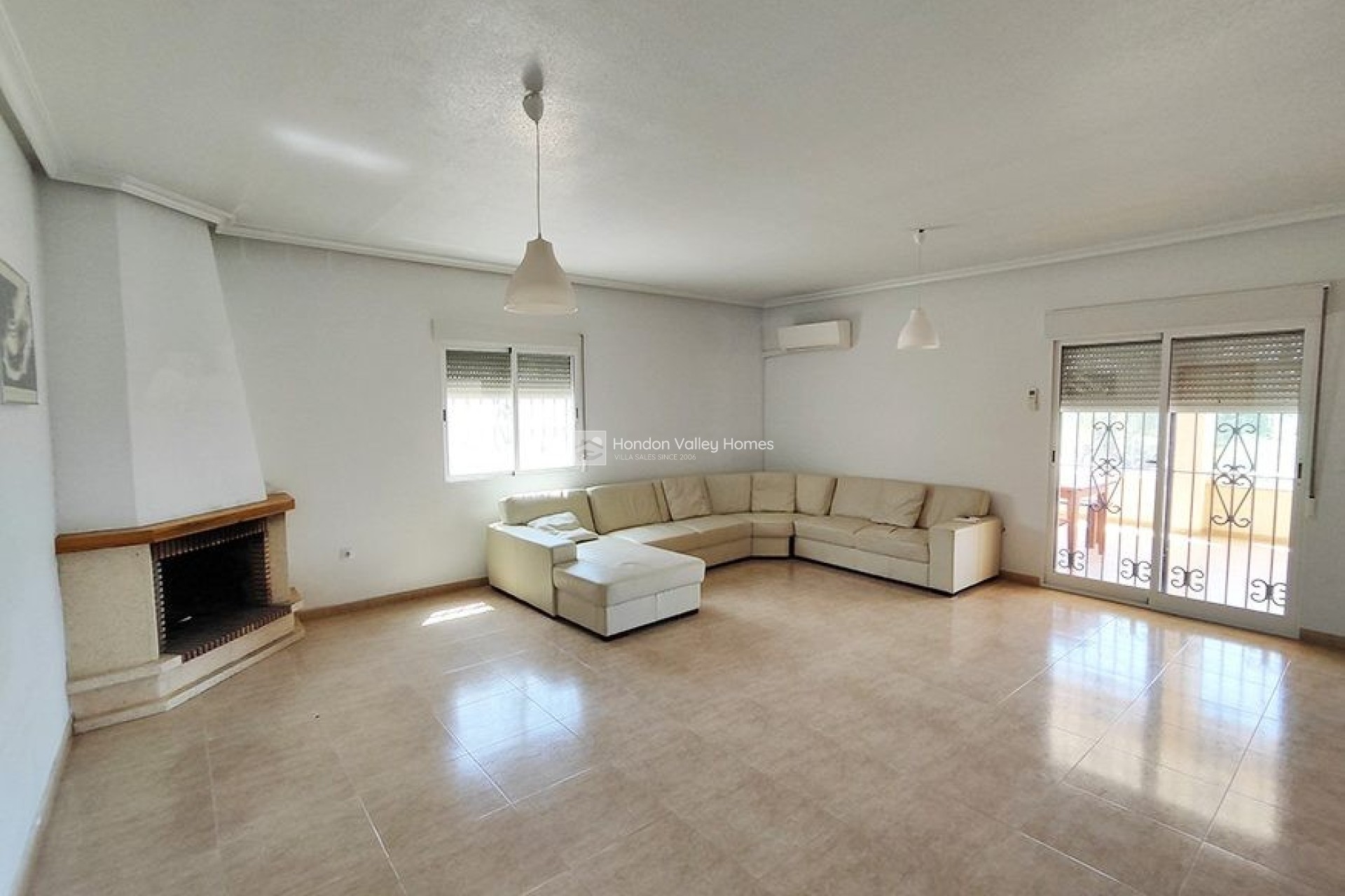 Resale - Villa - Macisvenda