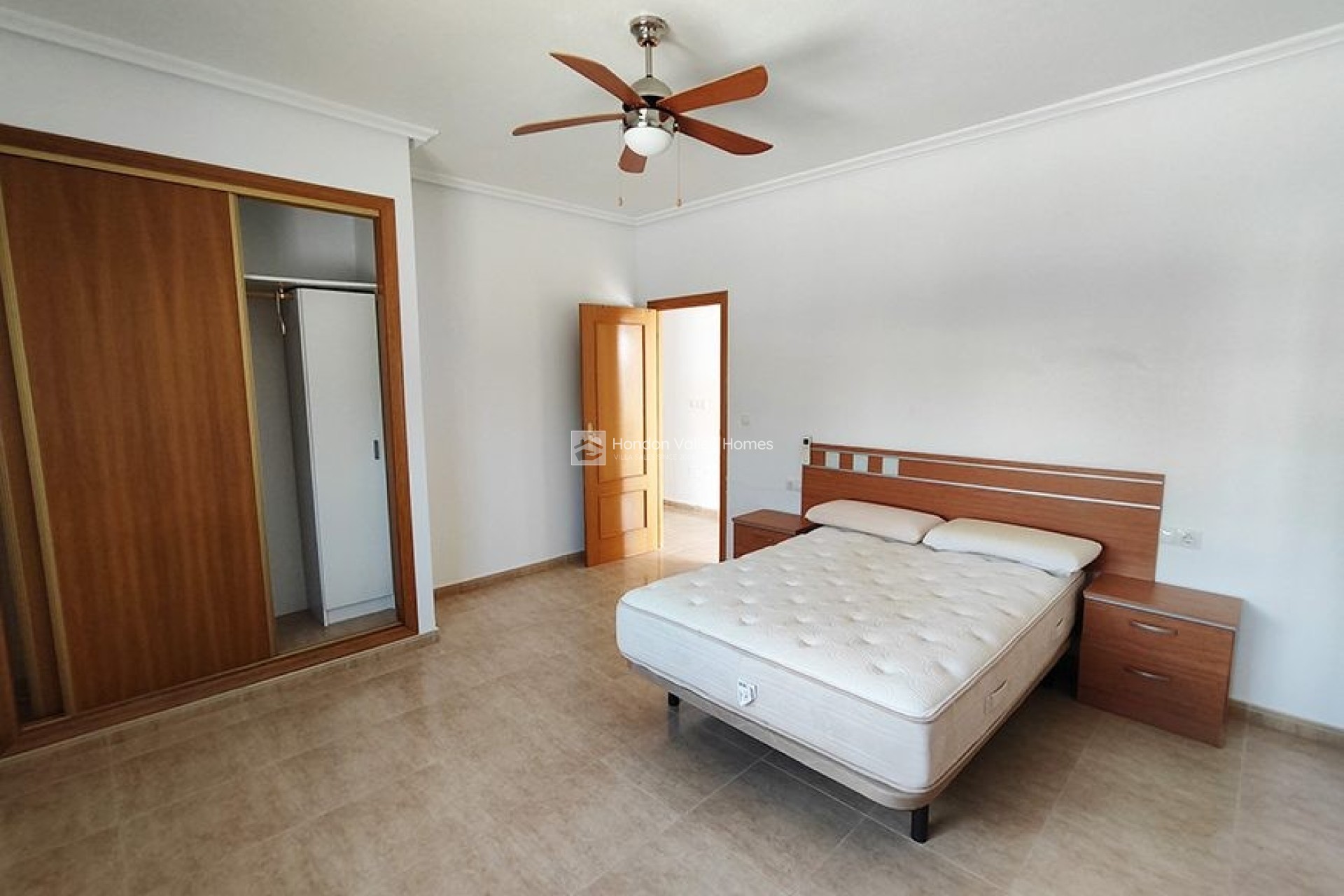 Resale - Villa - Macisvenda