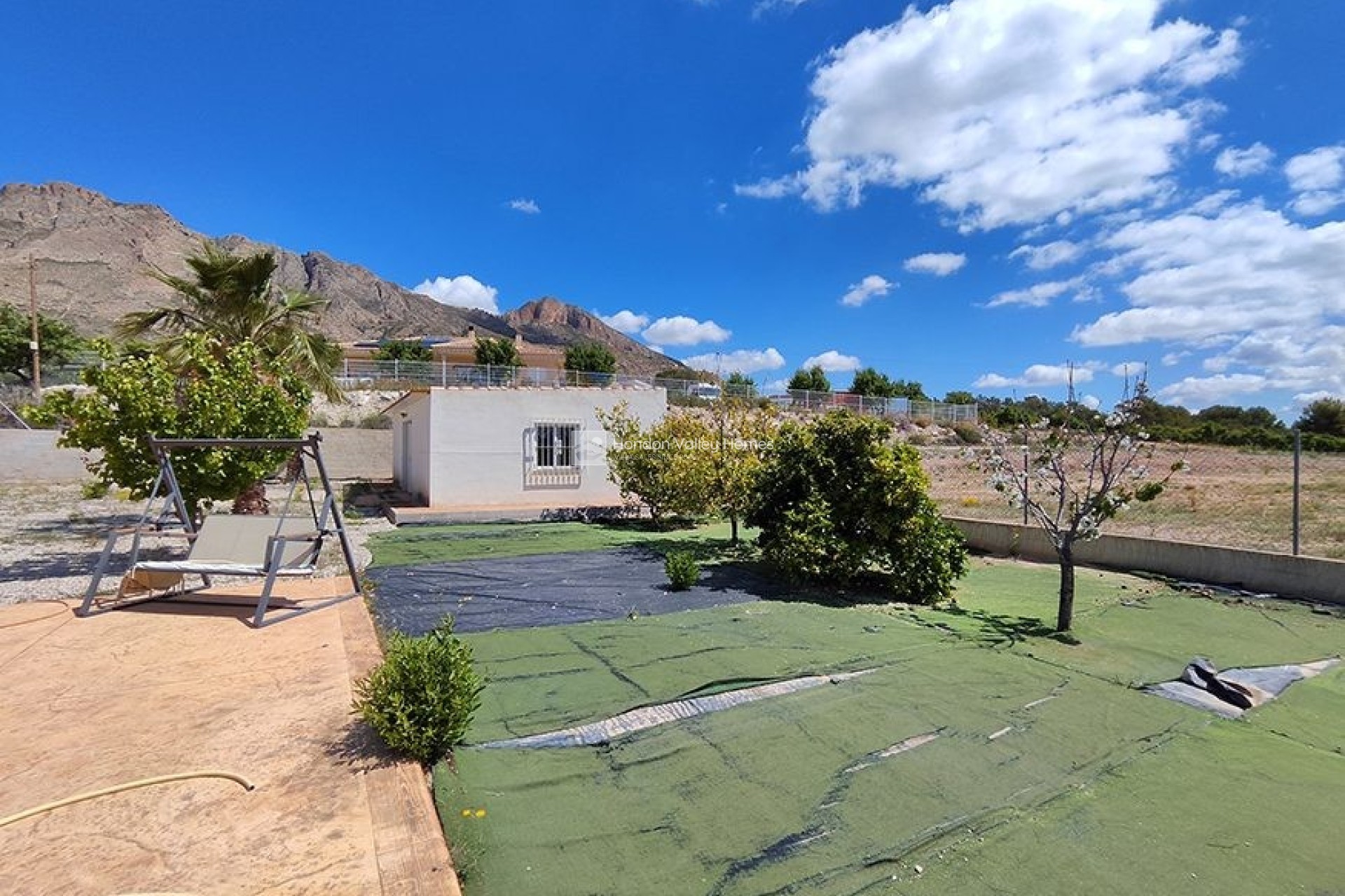 Resale - Villa - Macisvenda