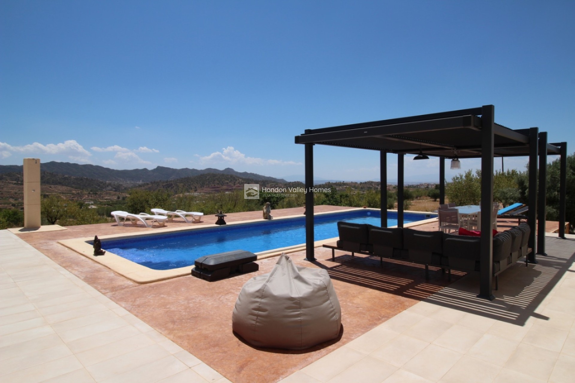 Resale - Villa - Macisvenda
