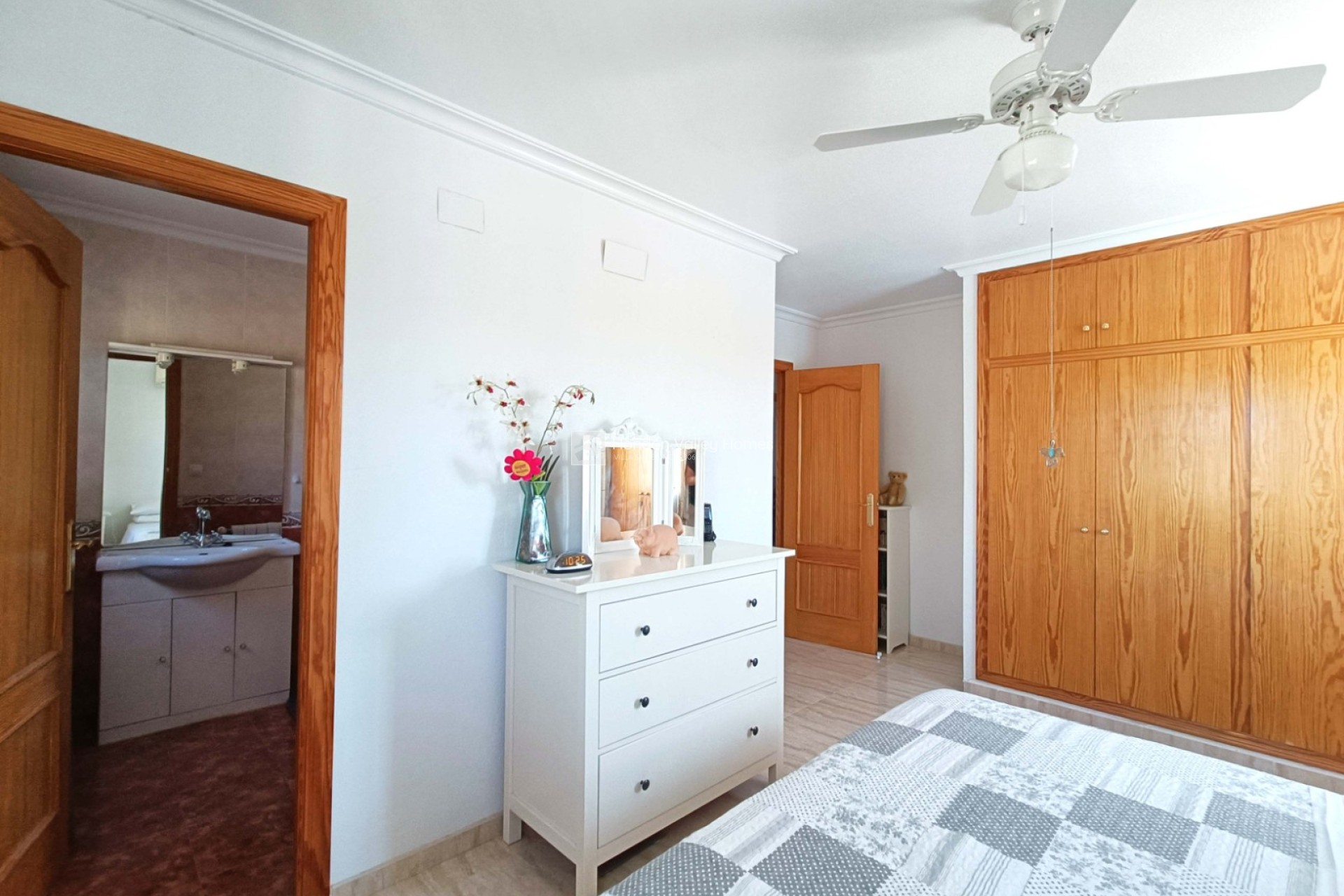 Resale - Villa - Macisvenda