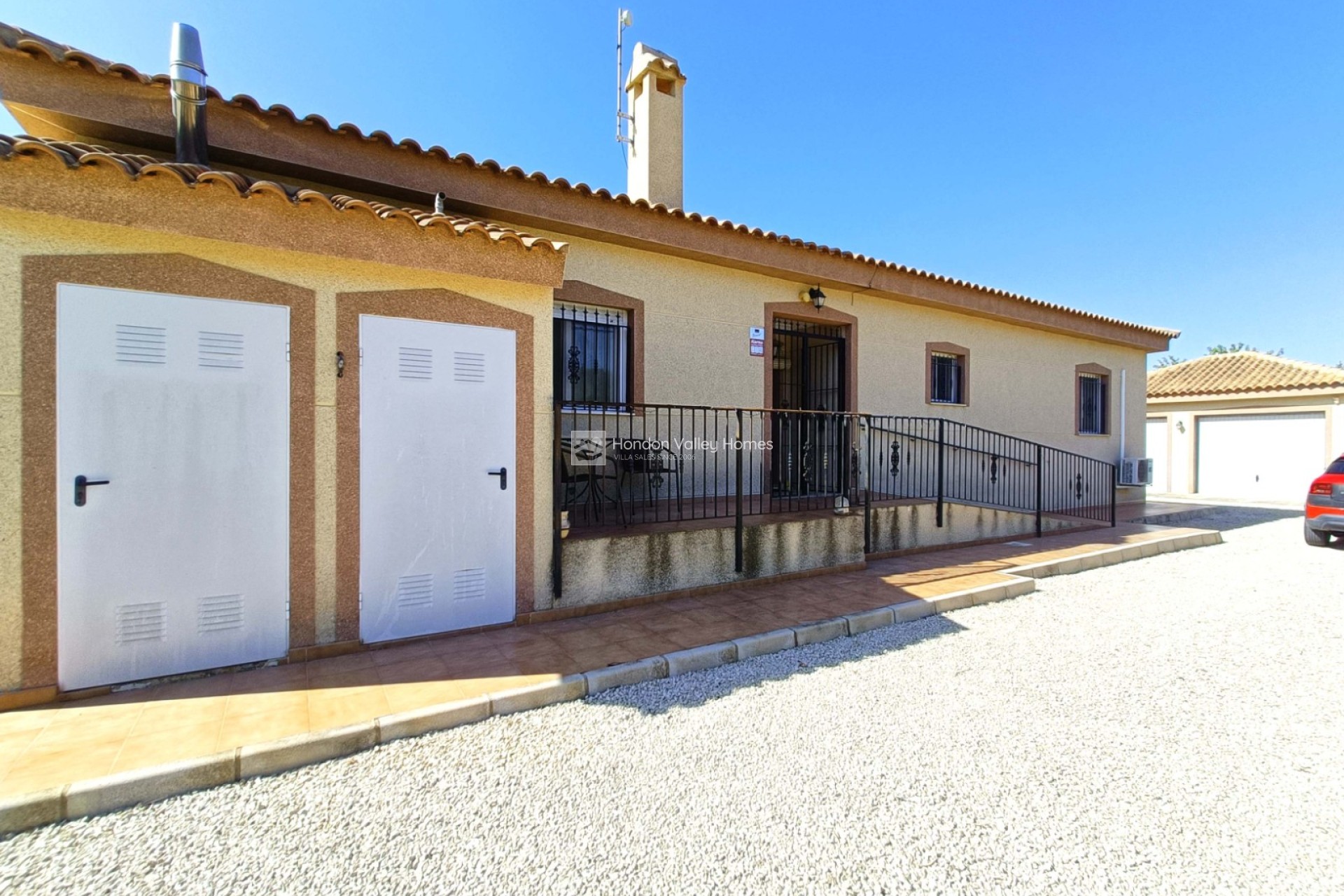 Resale - Villa - Macisvenda