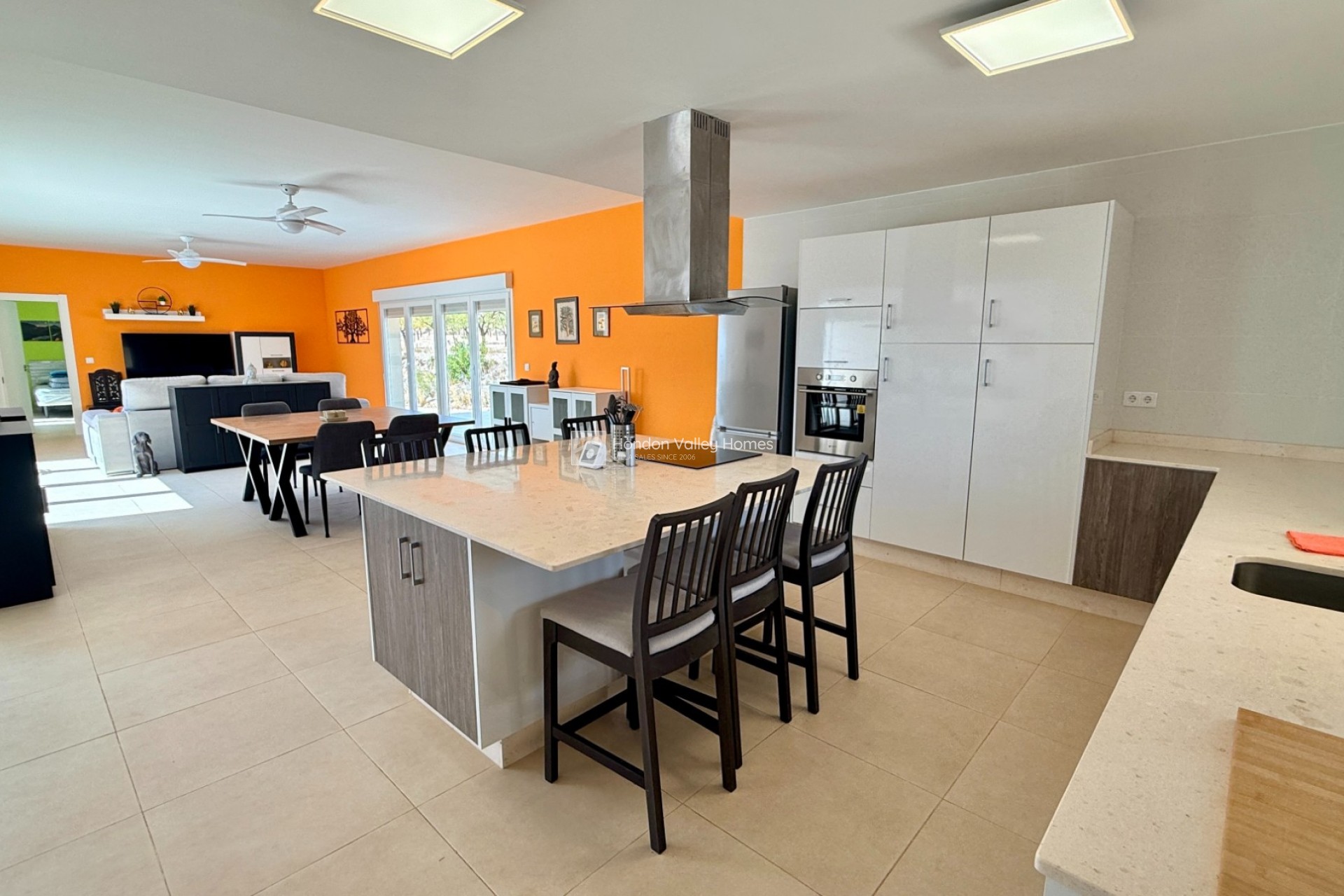 Resale - Villa - Macisvenda