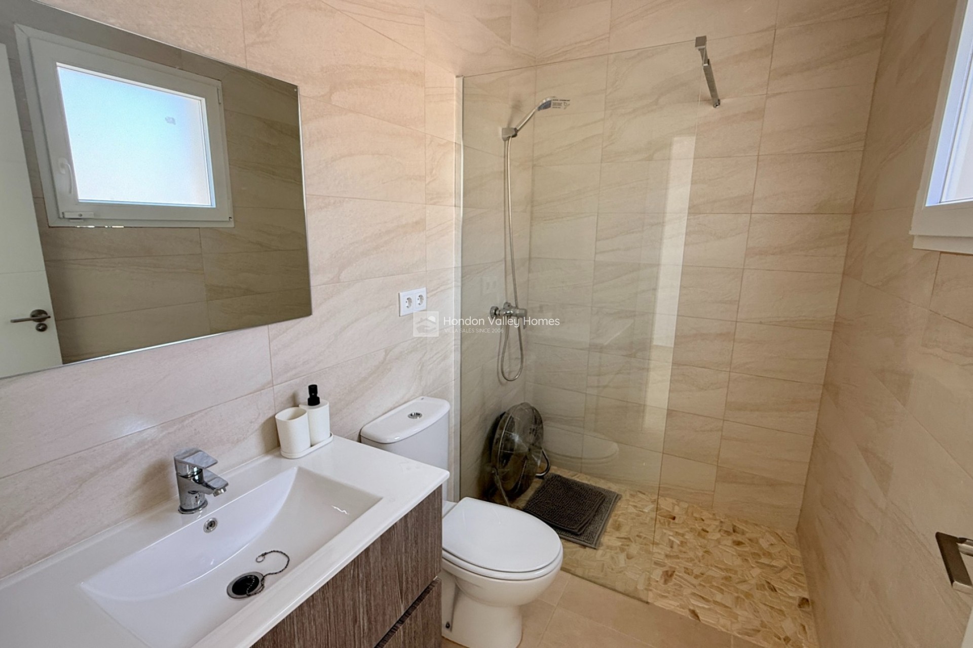 Resale - Villa - Macisvenda