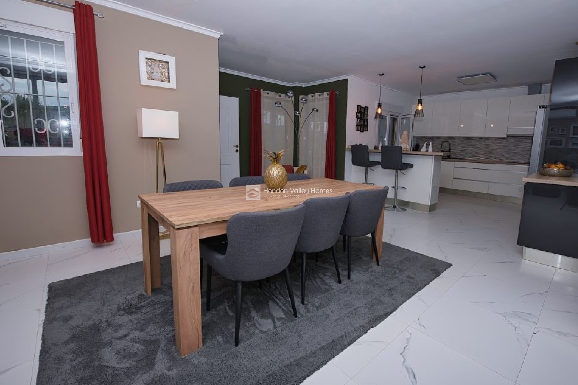 Resale - Villa - Macisvenda